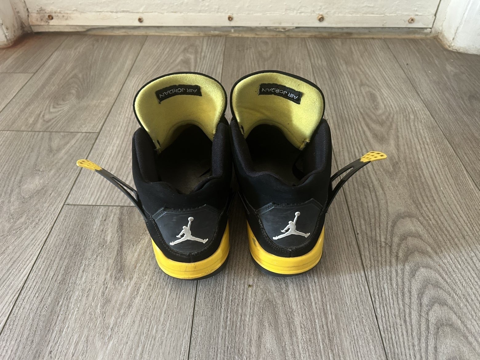 Jordan 4s