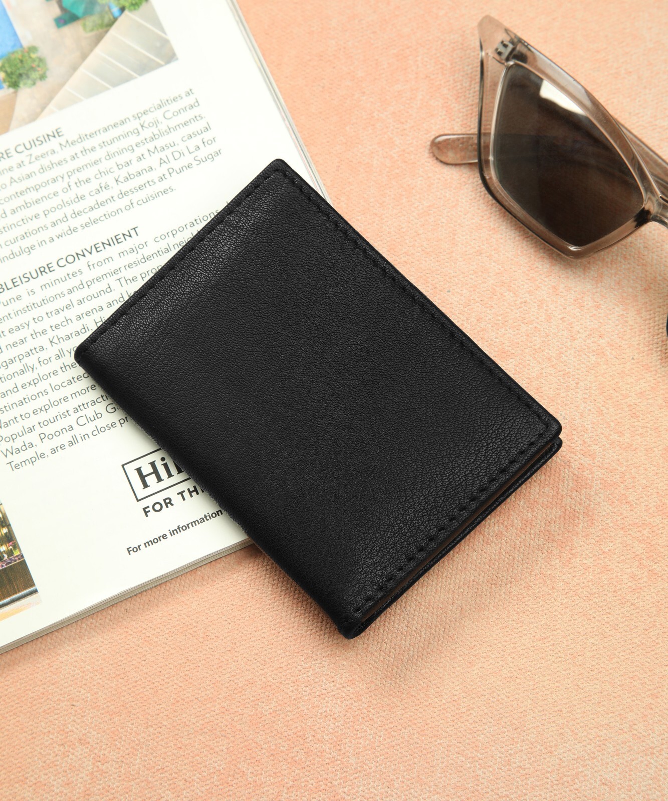 Leatherboss Mens Leather Wallet SIMPLE Bifold w/ID Window NEW