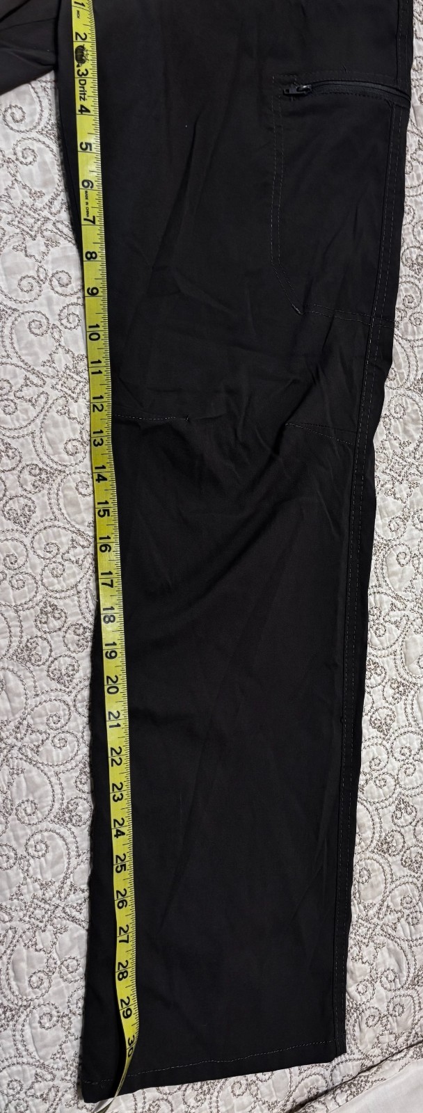 Wrangler Cargo Pants Mens 34×32 Black Excellent ATG Outdoor Hiking Utility