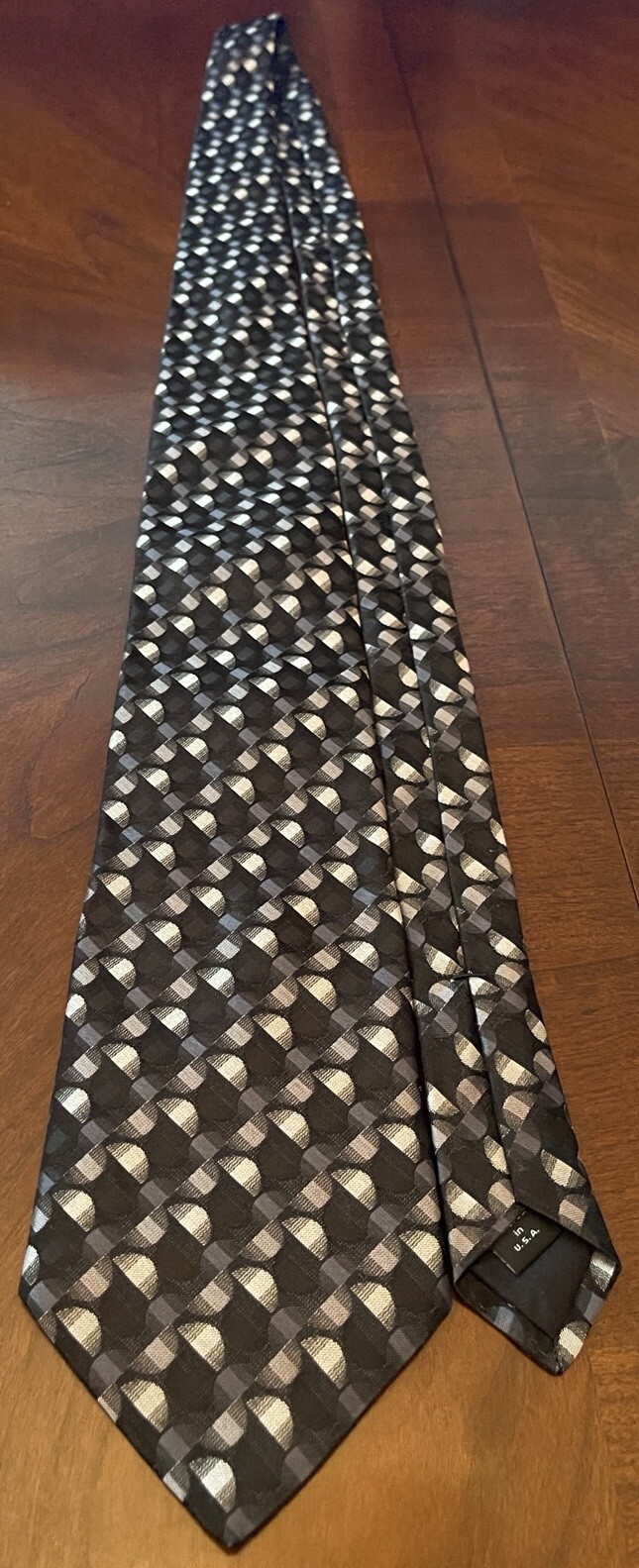 Vintage Murano Black Hand Made 100% Silk Men’s Neck Tie Made In USA