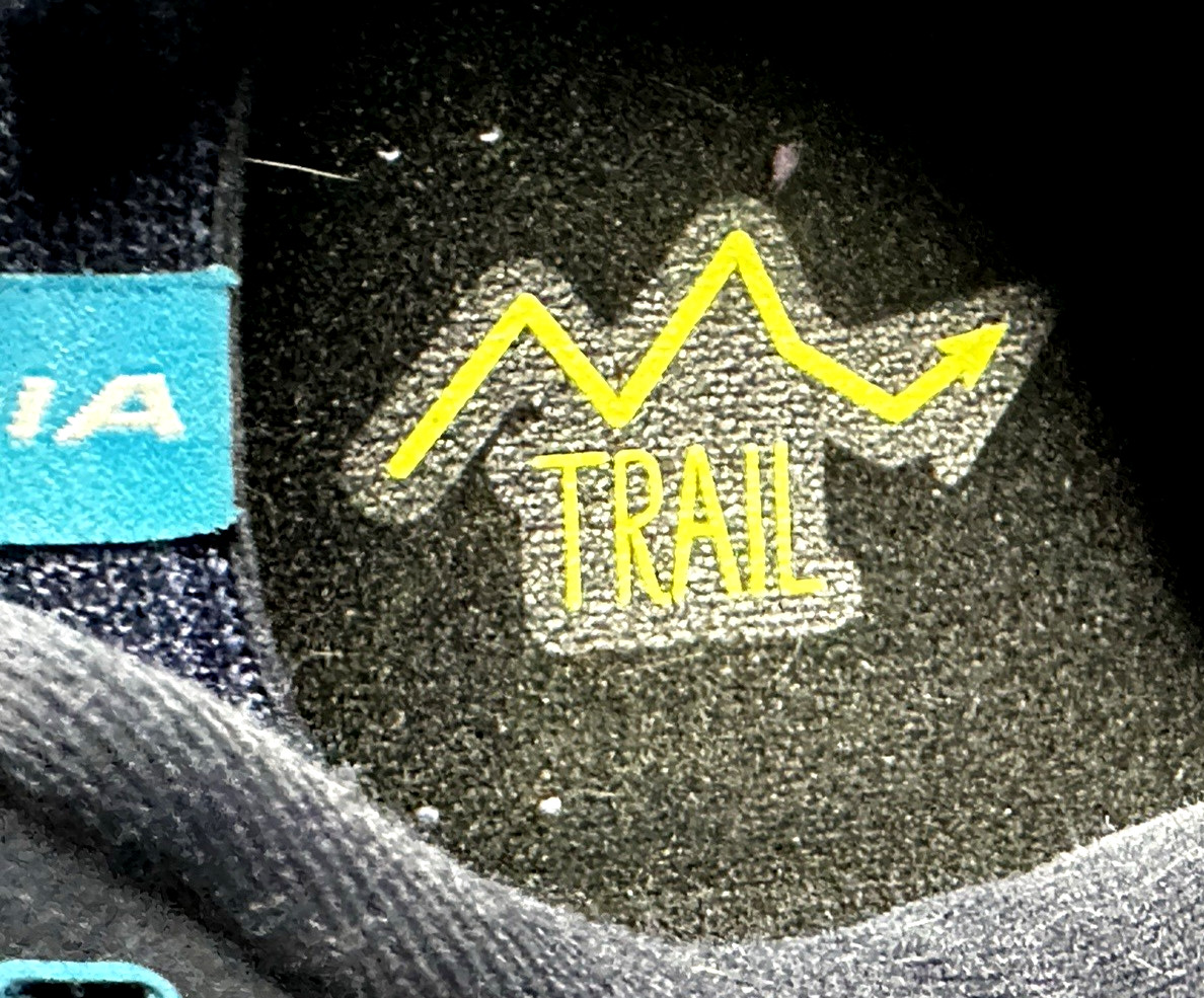Brooks Cascadia 16 Trail Running Sneakers Men’s SZ: 11 Blue Black -Used