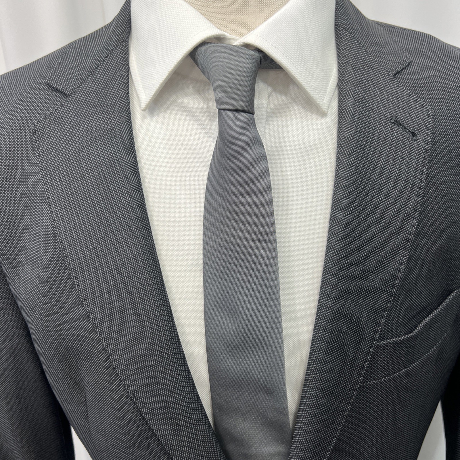 Mark Stephen London Men’s Italian Fabric Wool Suit – Slim Fit – C40L W36 L32