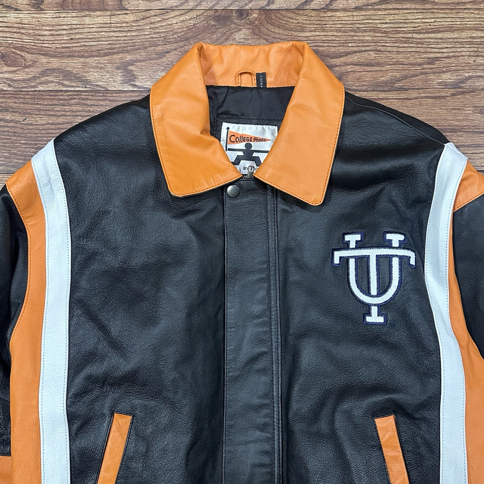 VTG 90s Tennessee Volunteers College Phase By Excelled Leather Jacket Size M
