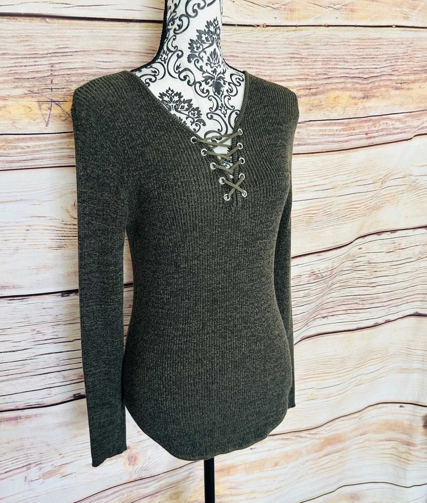 No Boundaries Juniors Green Olive Marl Lace Up Neck Long Sleeve Ribbed Sweater