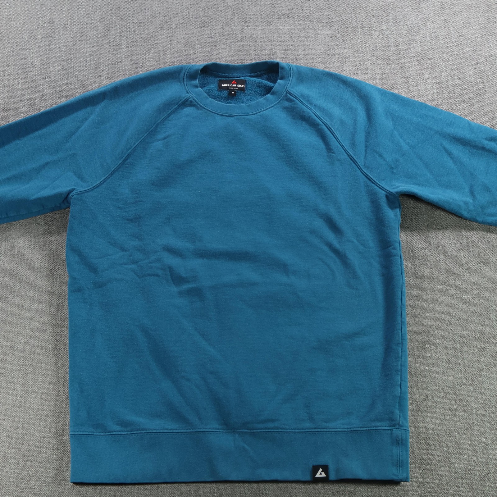 American Giant Sweatshirt Mens Medium Blue Crewneck Pullover Made In USA Hipster