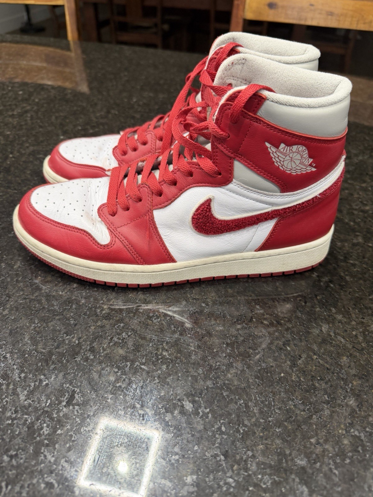 Nike Air Jordan 1 Retro High OG Chenille Womens Sz 10, Mens 9