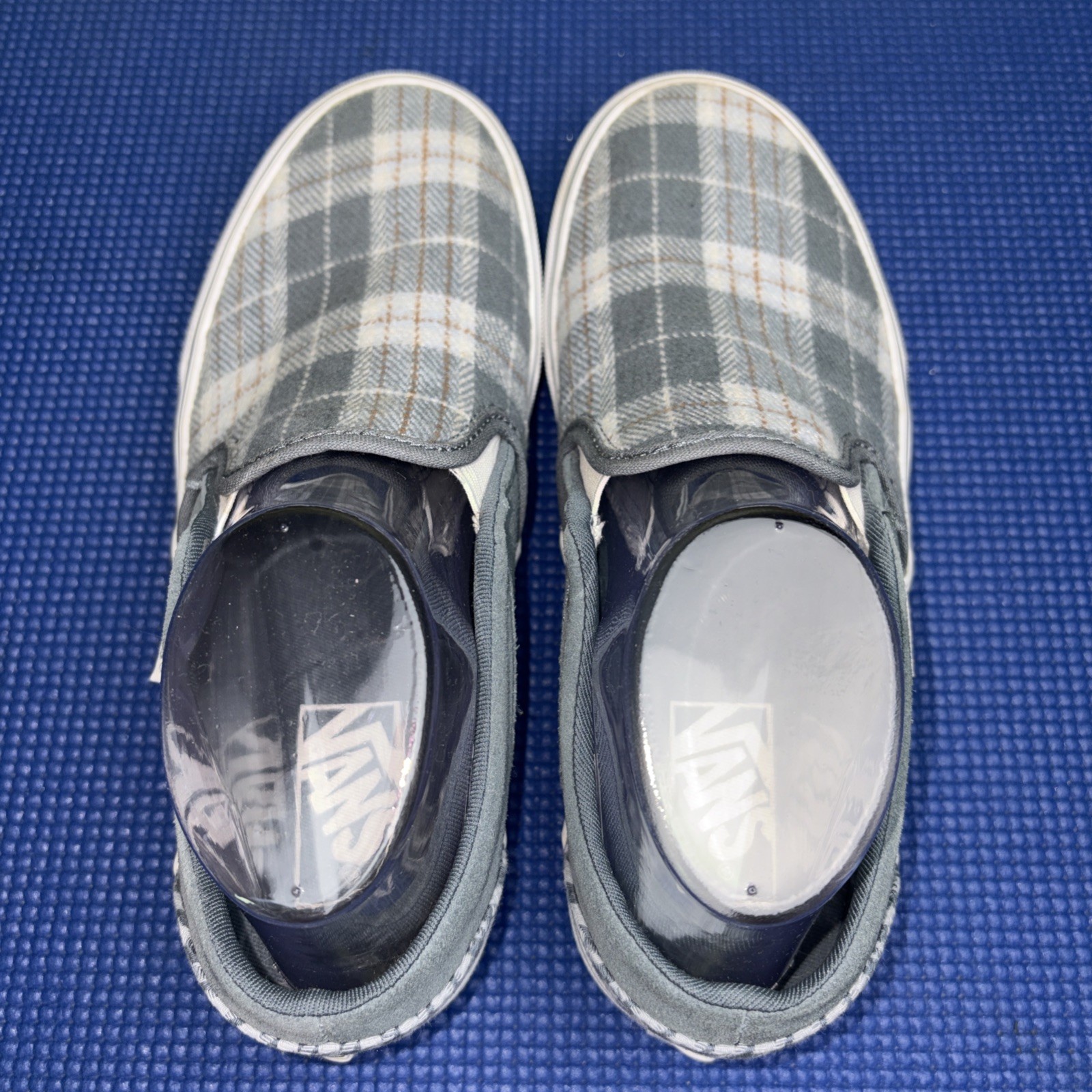 Vans Asher Green Plaid Flannel Slip-on Skate Shoe Women’s SIze 8/38.5