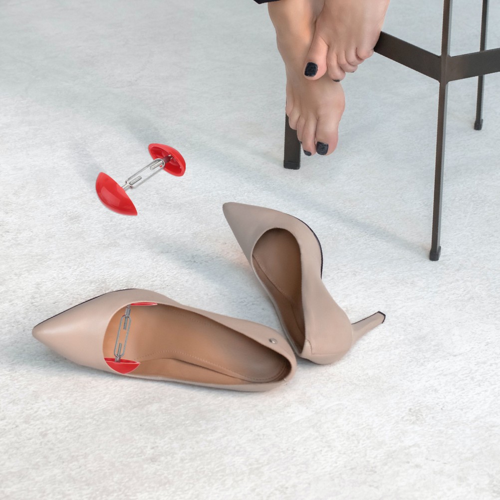 1Pair Adjustable Shoe Expander in Red ABS and Aluminum Material for Shoe Support