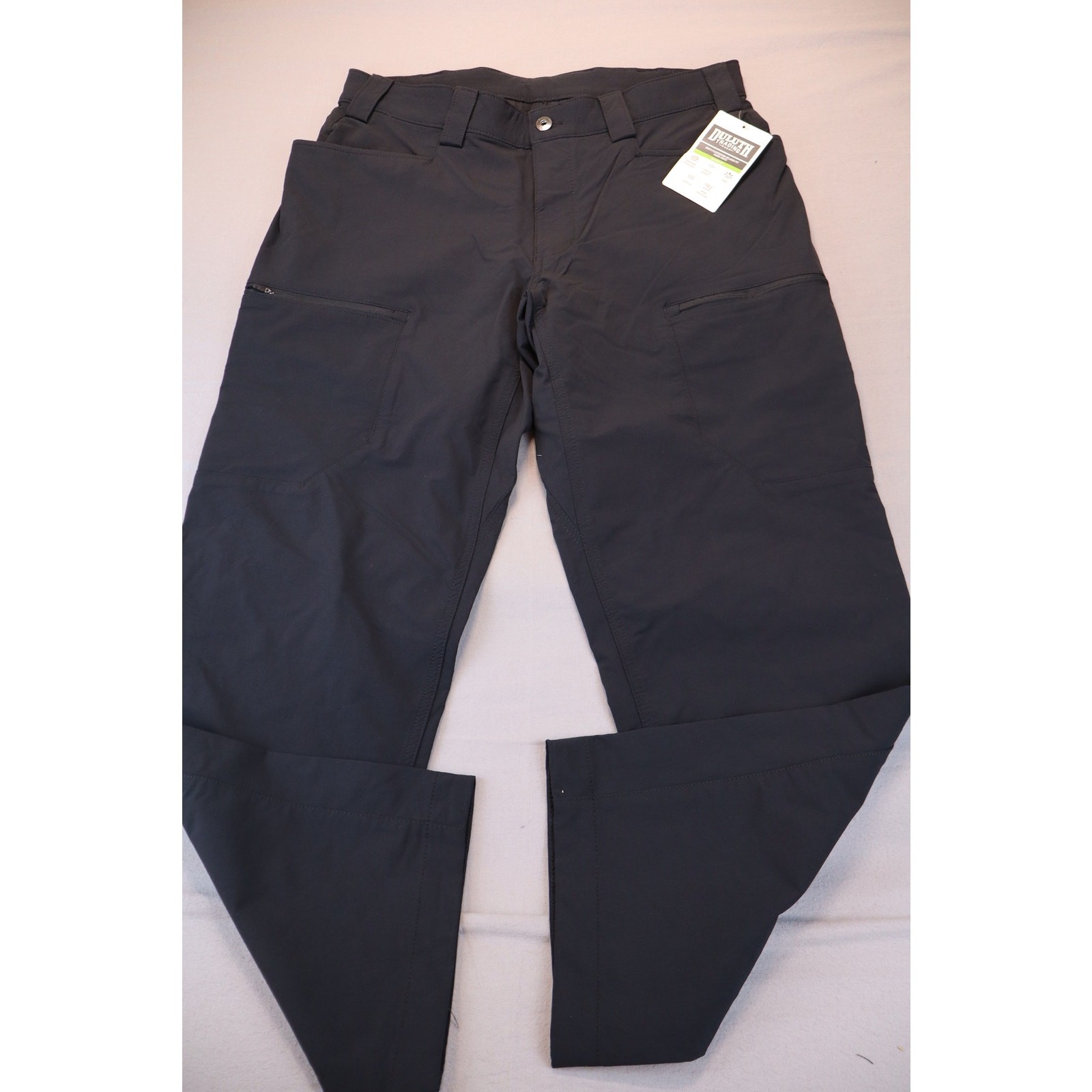 NEW Duluth Trading Co Men’s Black Flexpedition Relaxed Cargo Pants 34×30