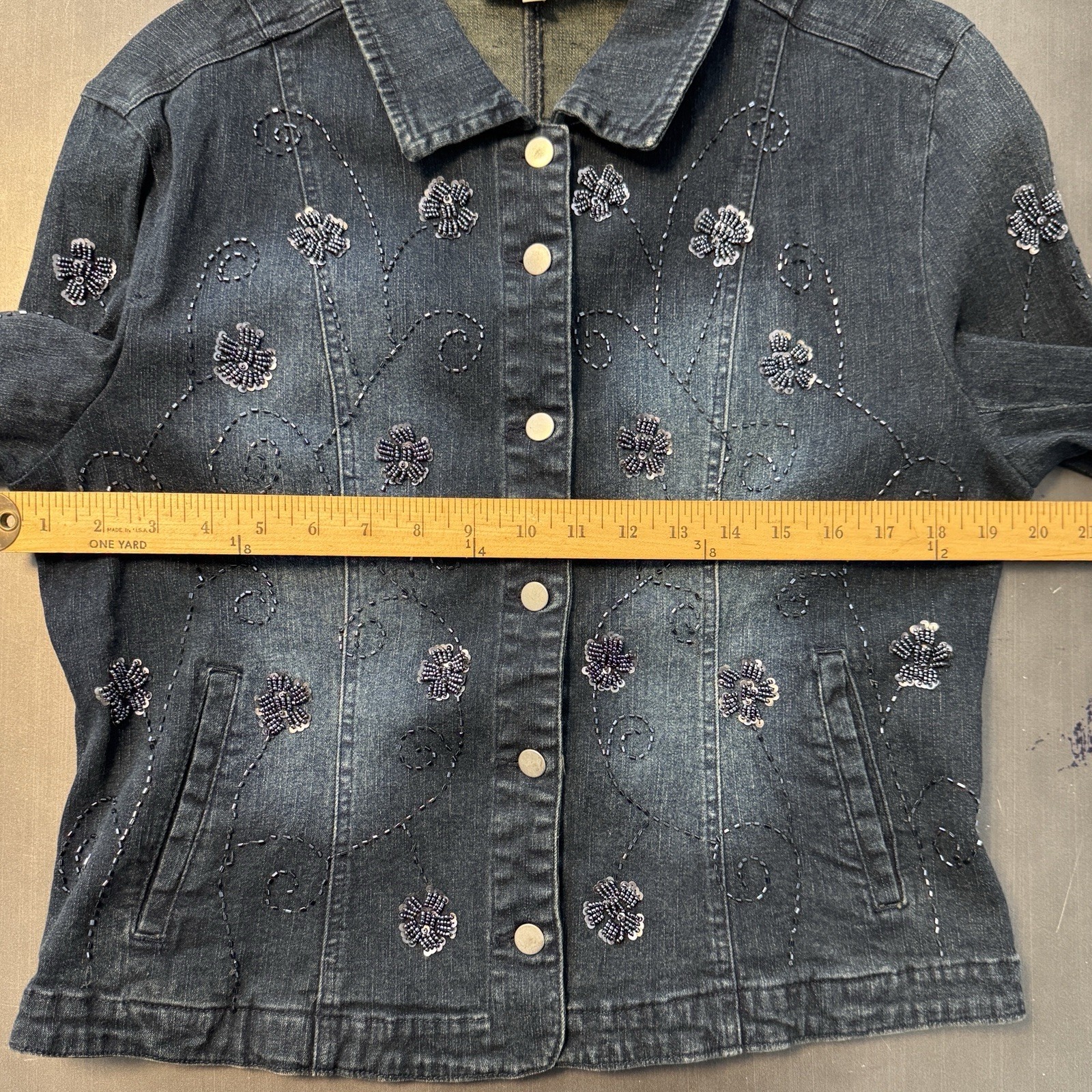 Flashback Blue Denim Beaded Western Jean Jacket Boho Flower Bedazzled M Stretch