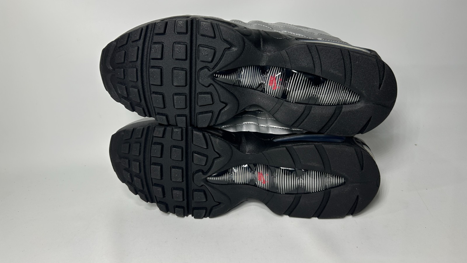 [TARIFF-FREE] Nike Air Max 95 SE Big Bubble Metallic Silver Mens Size 10.5-11-12