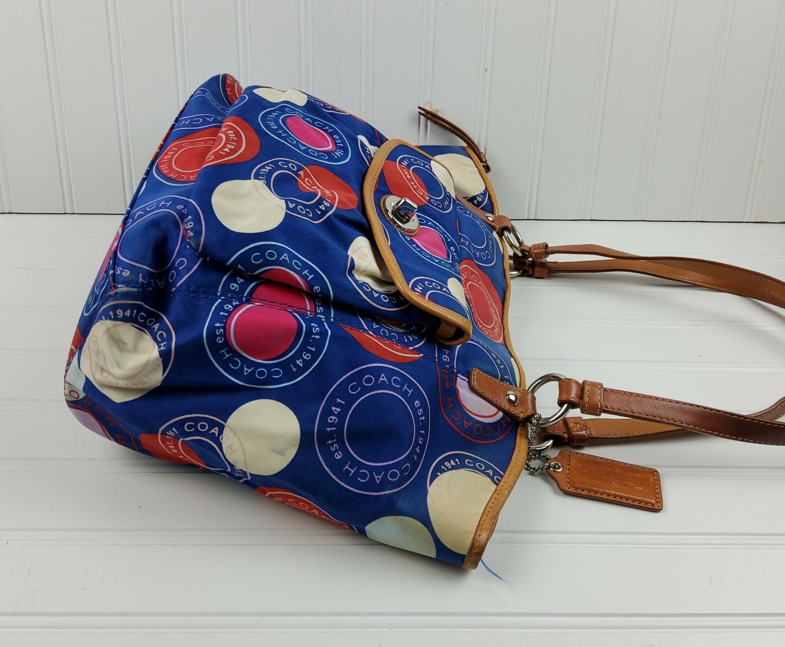 COACH Polka Dot Leah F14667 Blue White Red Shoulder Handbag Purse with Pouch