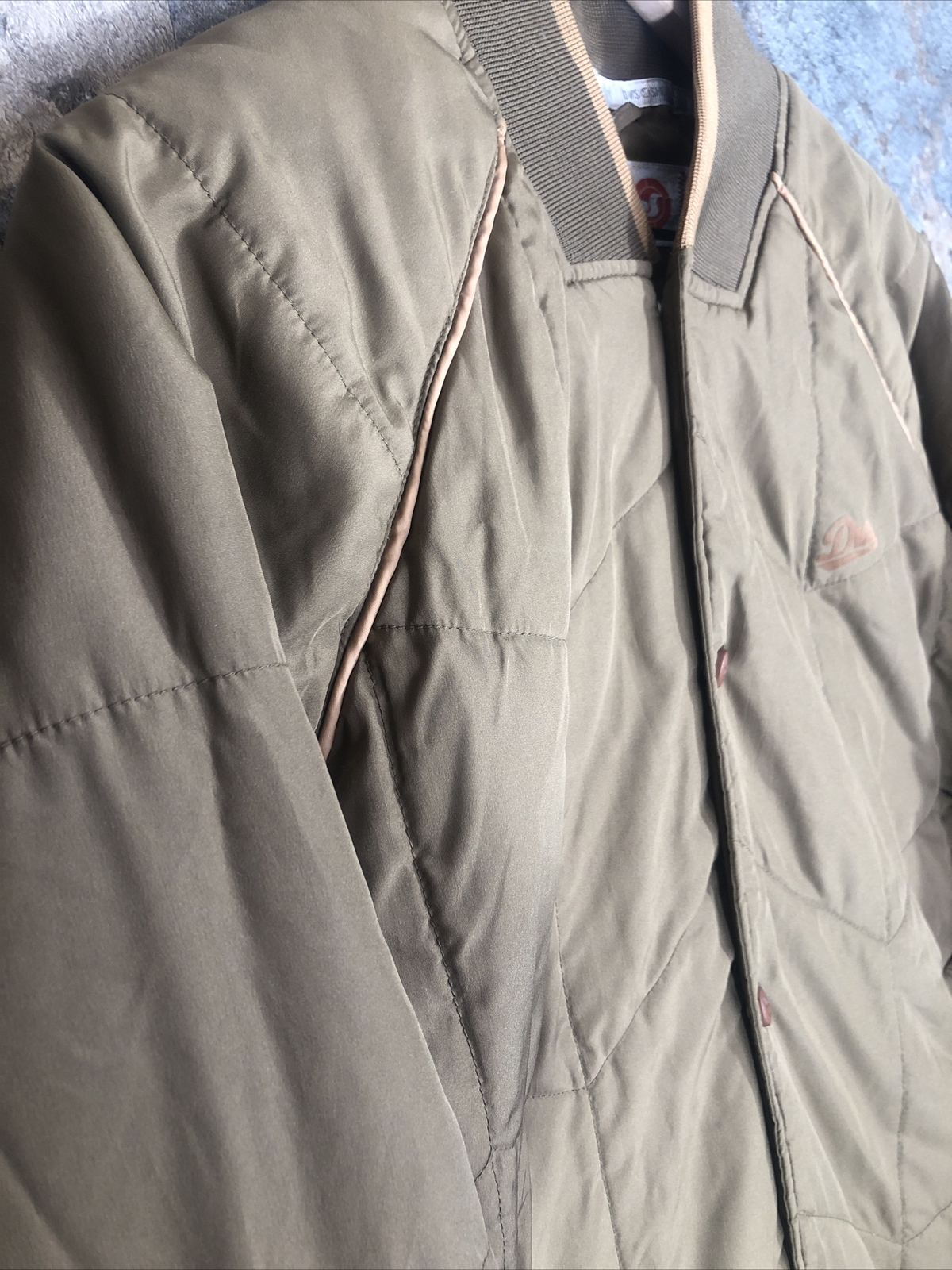 DVS Shoe Company Mens M Medium Bomber Quilted Skater Jacket Brown Snap Button