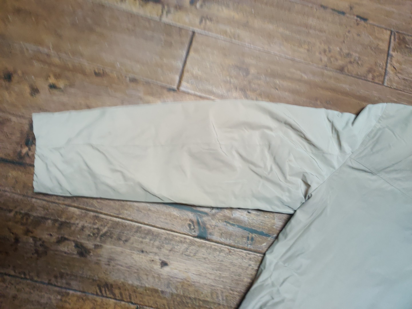Hunter Ladies’ Rubberized Waterproof Rain Jacket MSRP $200 C23