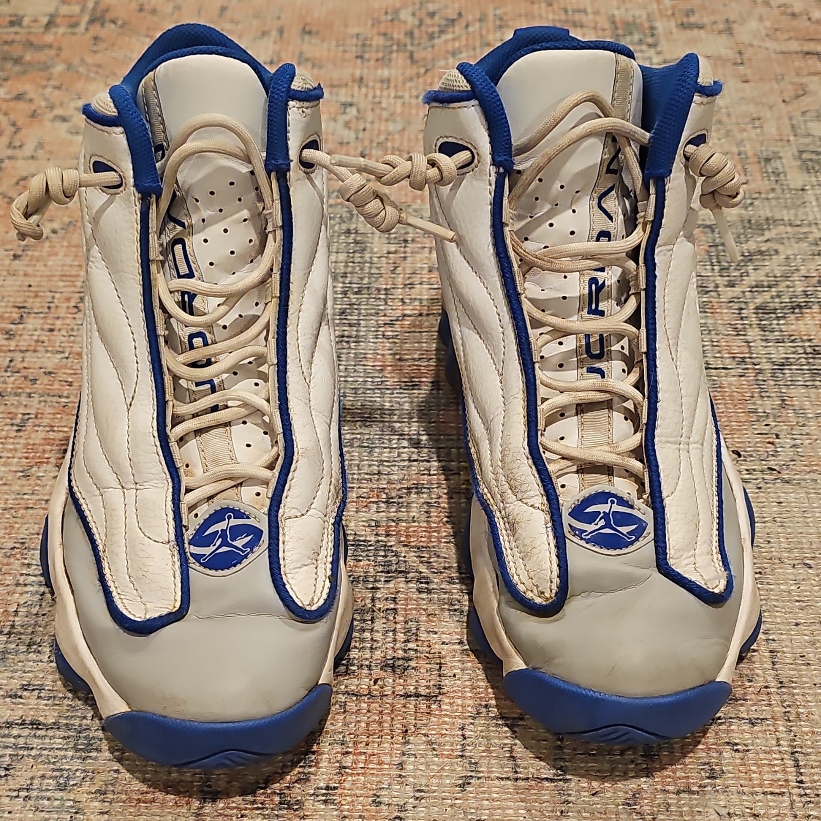 Jordan Pro Strong Kids 7Y White/Blue Mid Top Sneaker DC7911-104
