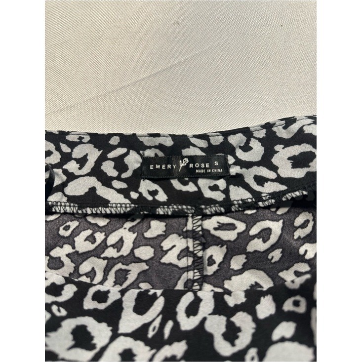 Black & White Leopard-Print A-Line Skirt