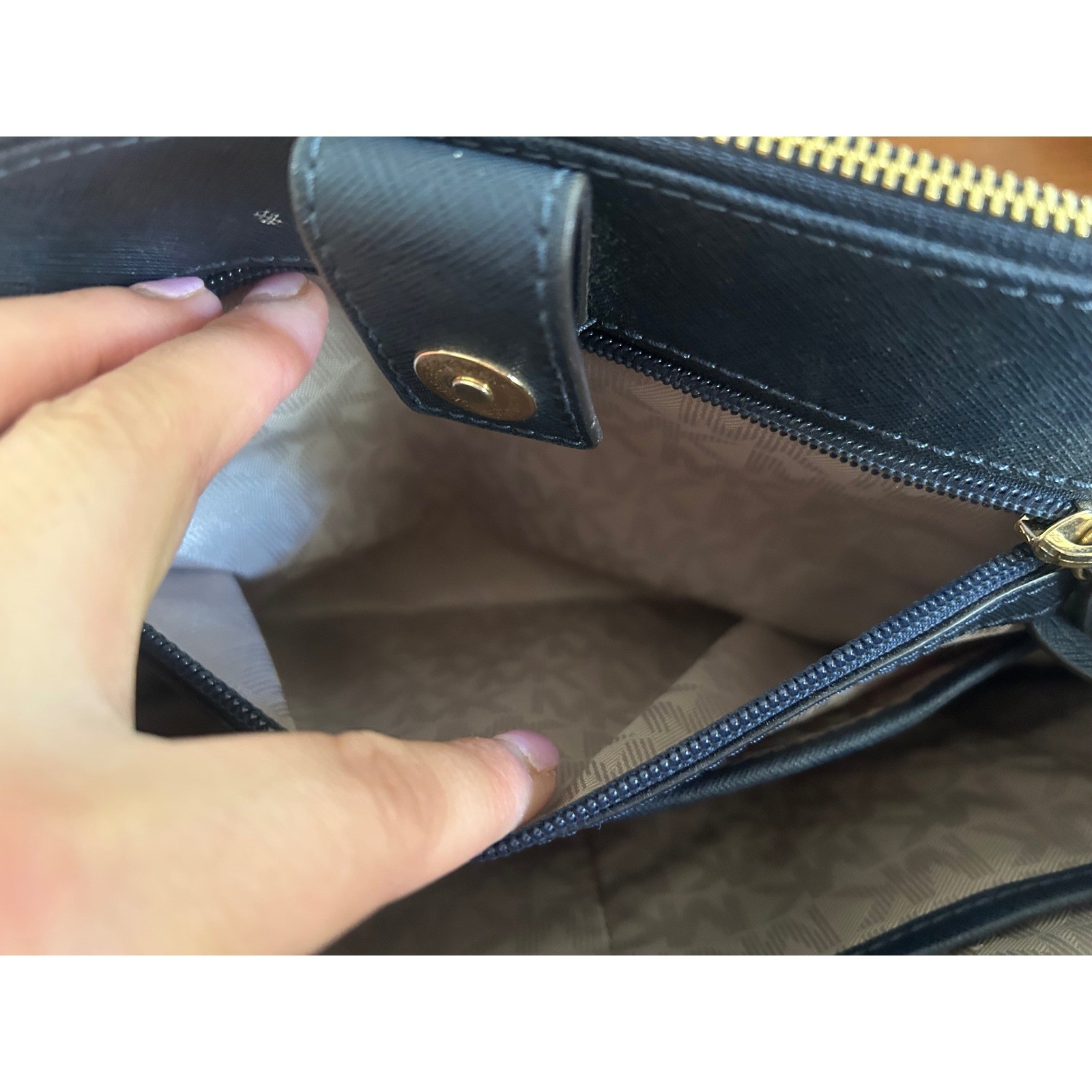 Michael Kors Savannah Navy Blue Saffiano Leather Satchel Crossbody Bag Gold Tone