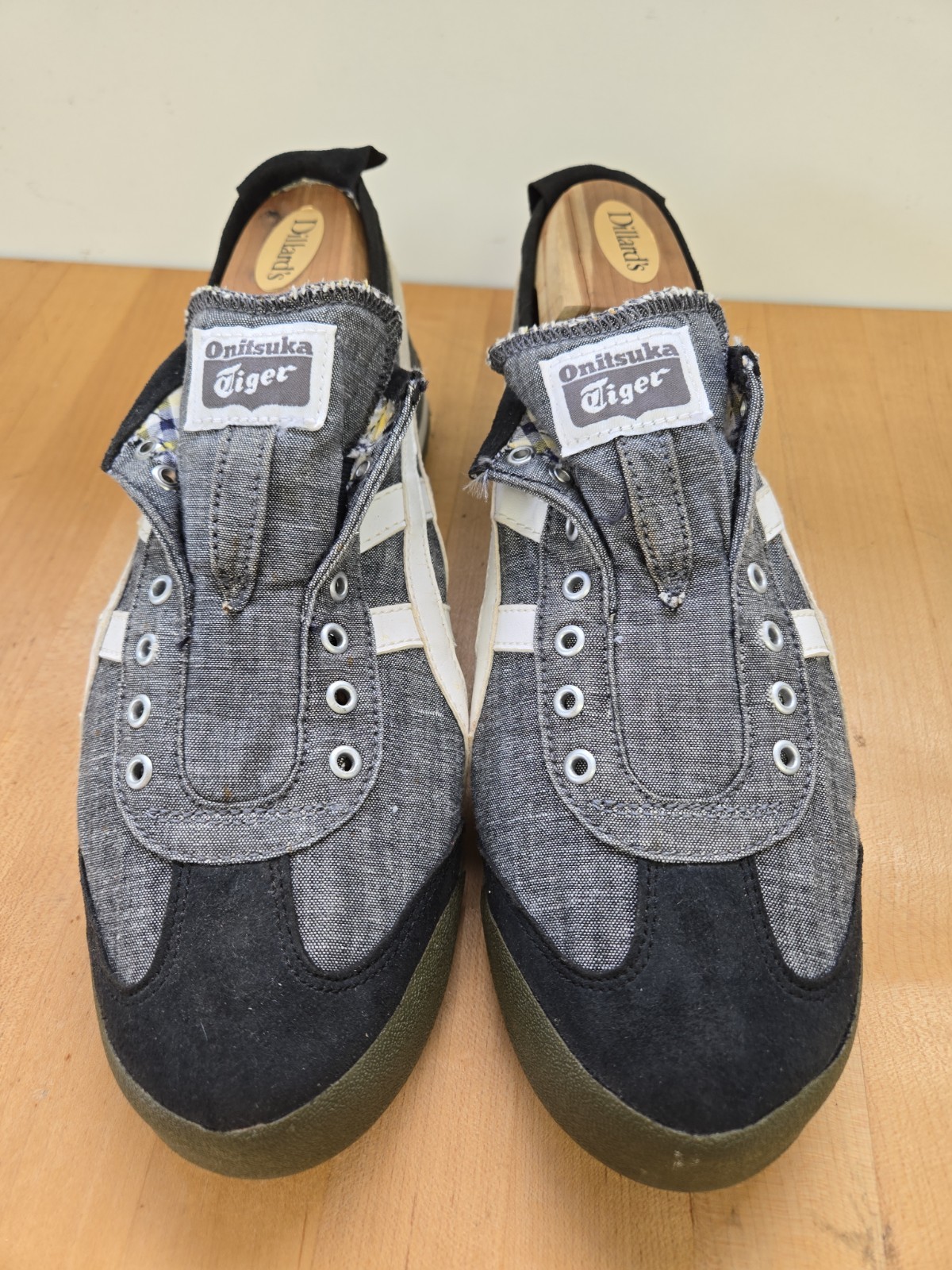 Onitsuka Tiger Mexico 66 Slip-On Gray Canvas Sneakers Men’s 8.5