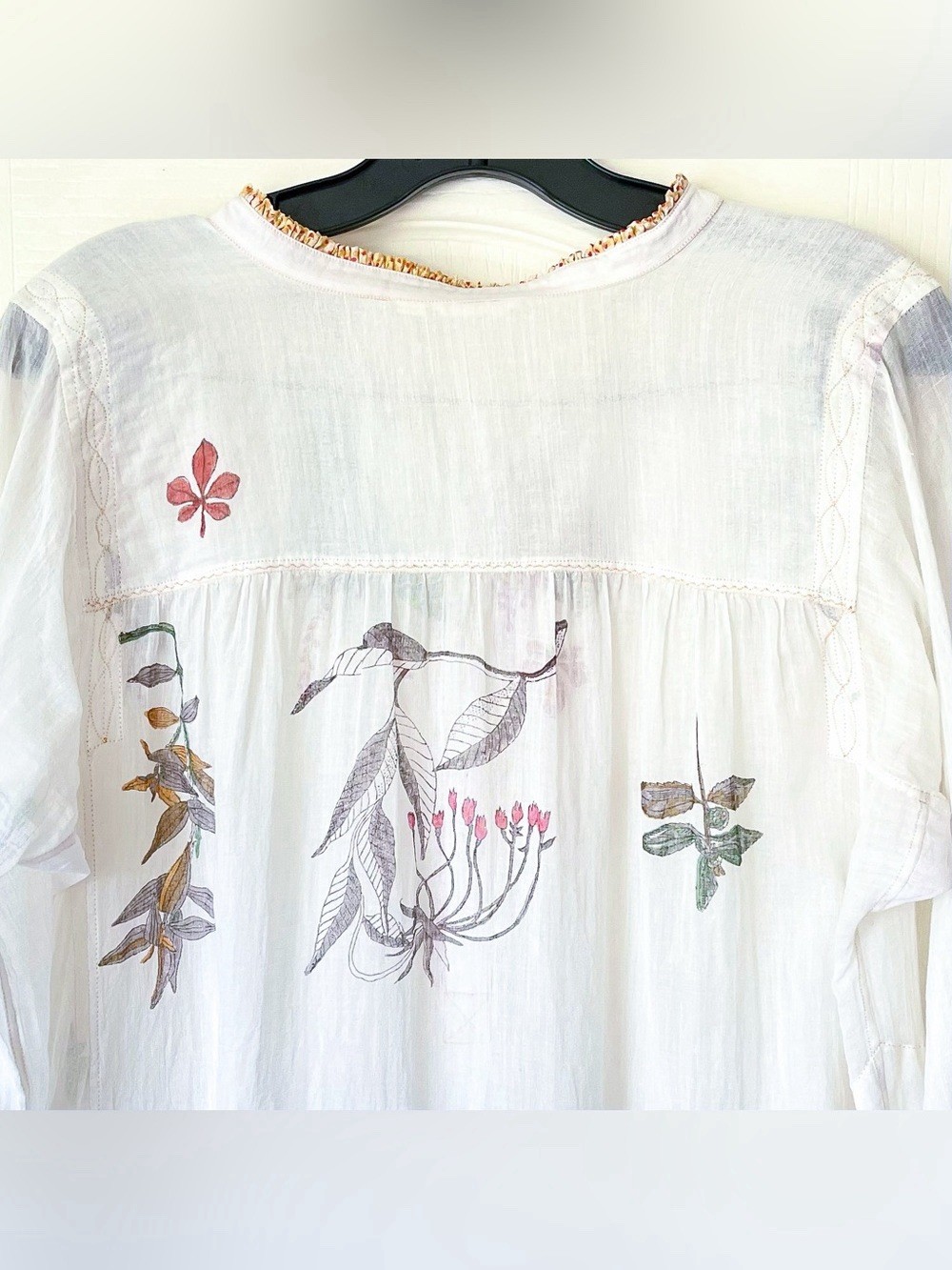 Injiri Herbarium Cotton Silk Tunic Floral White Multi 40 Excellent