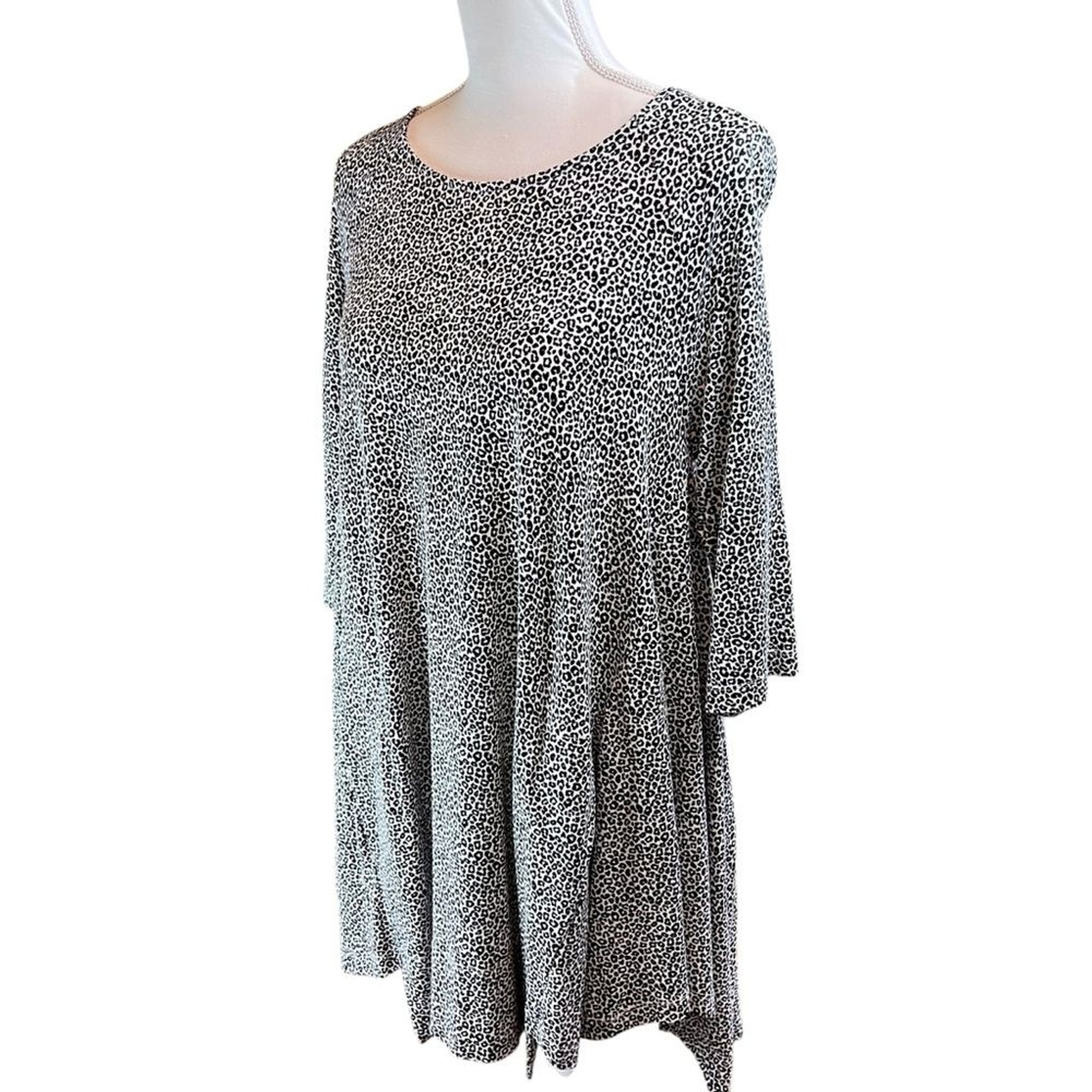 ALEMBIKA Leopard Print Knit Top Tunic Sz Small Long Sleeve Lagenlook Loose Fit