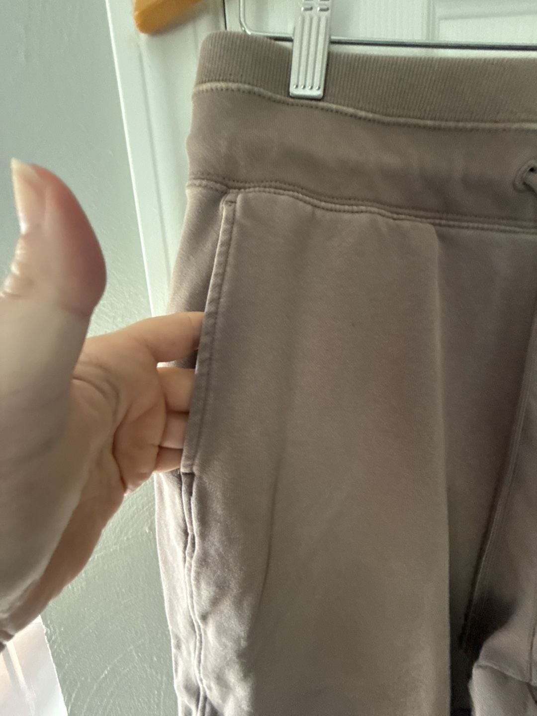 JoyLab Women’s High-Rise Seamed Jogger Sweatpants in Taupe
