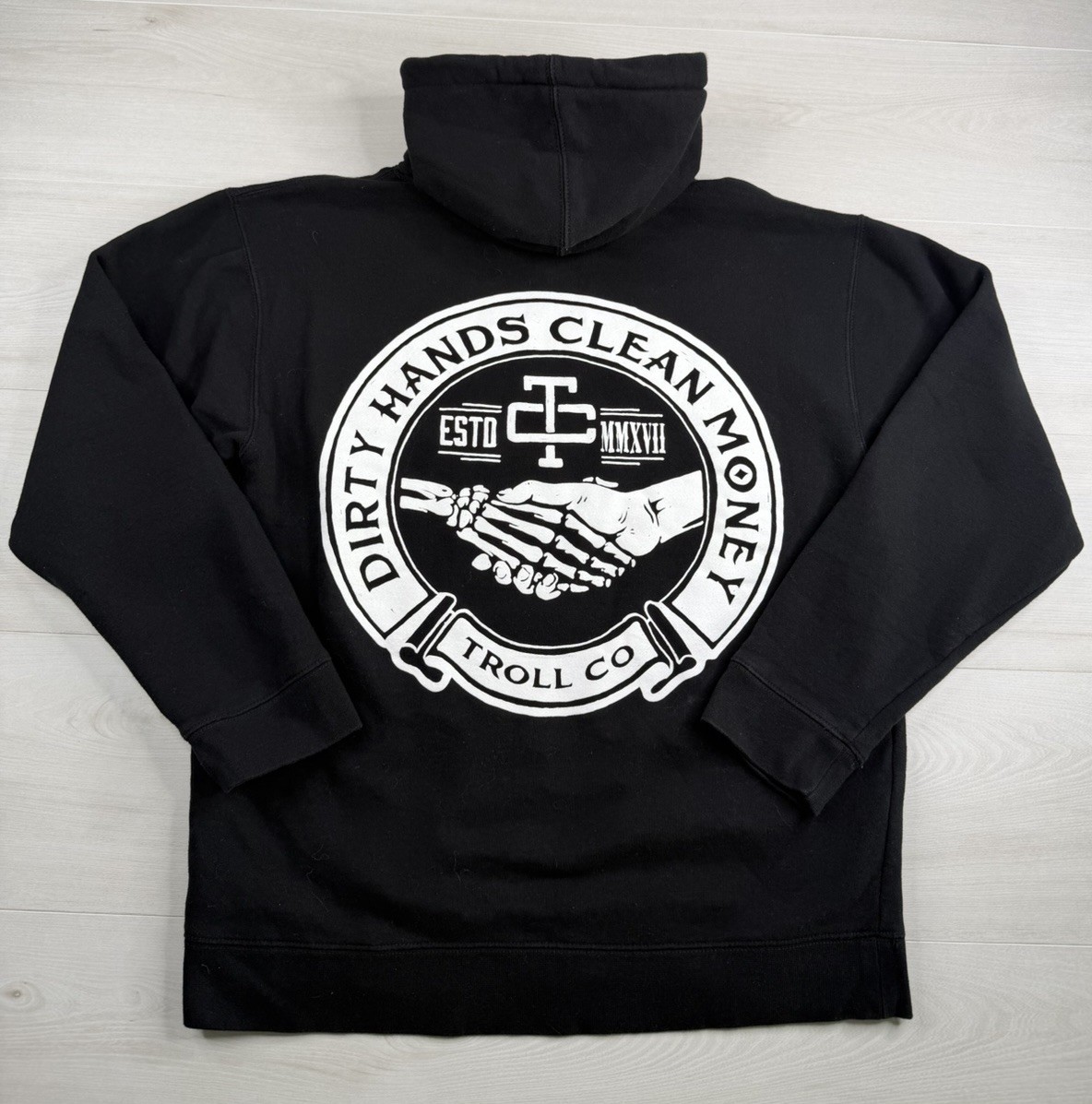 Troll Co Hoodie Black Dirty Hands Clean Money Pullover Retro Logo Mens M EUC