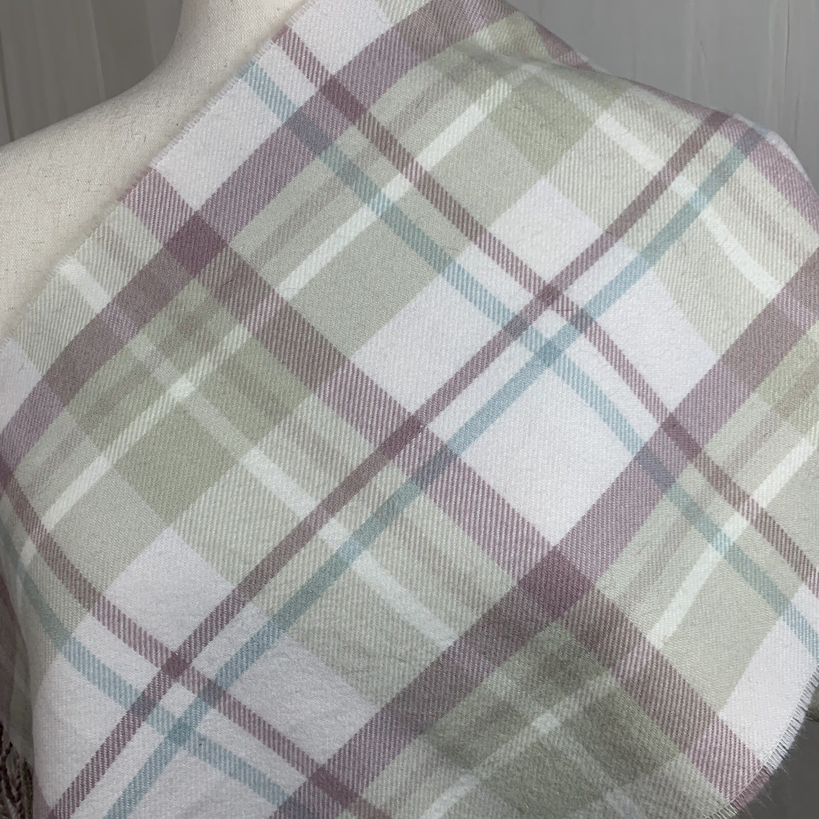 Unbranded Check Plaid Scarf Ivory Light Blue Mauve Beige