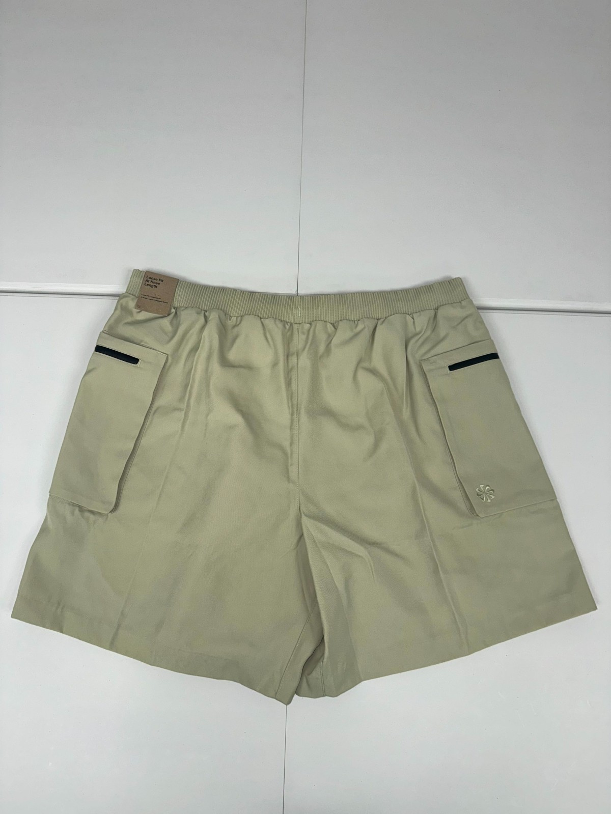 Nike Sportswear Tech Pack Loose Fit Utility Shorts Mens Olive FB7528-371 Sz 2XL
