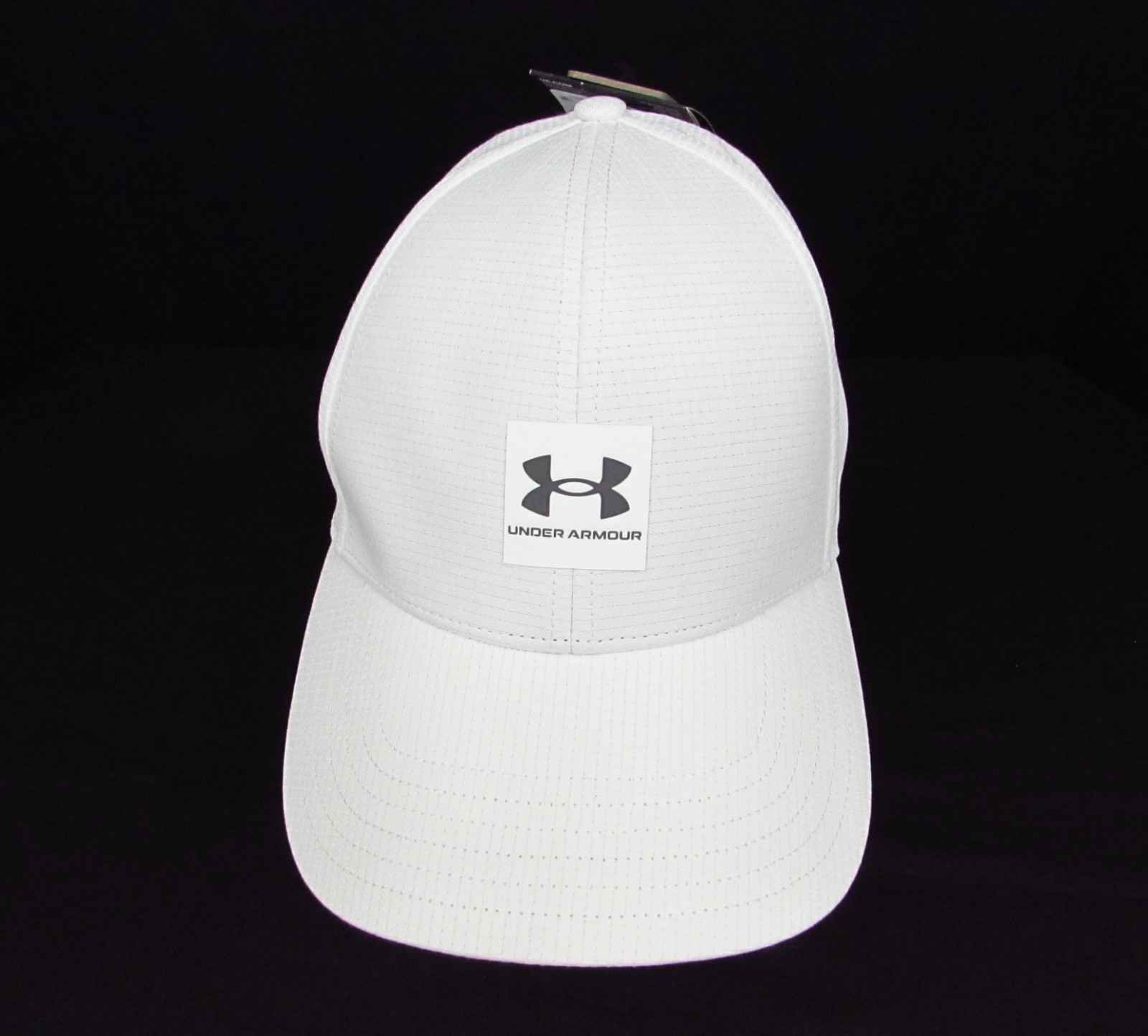 Under Armour Men’s Iso-Chill Vent Stretch White Hat 1383438 100 L/XL NWT.