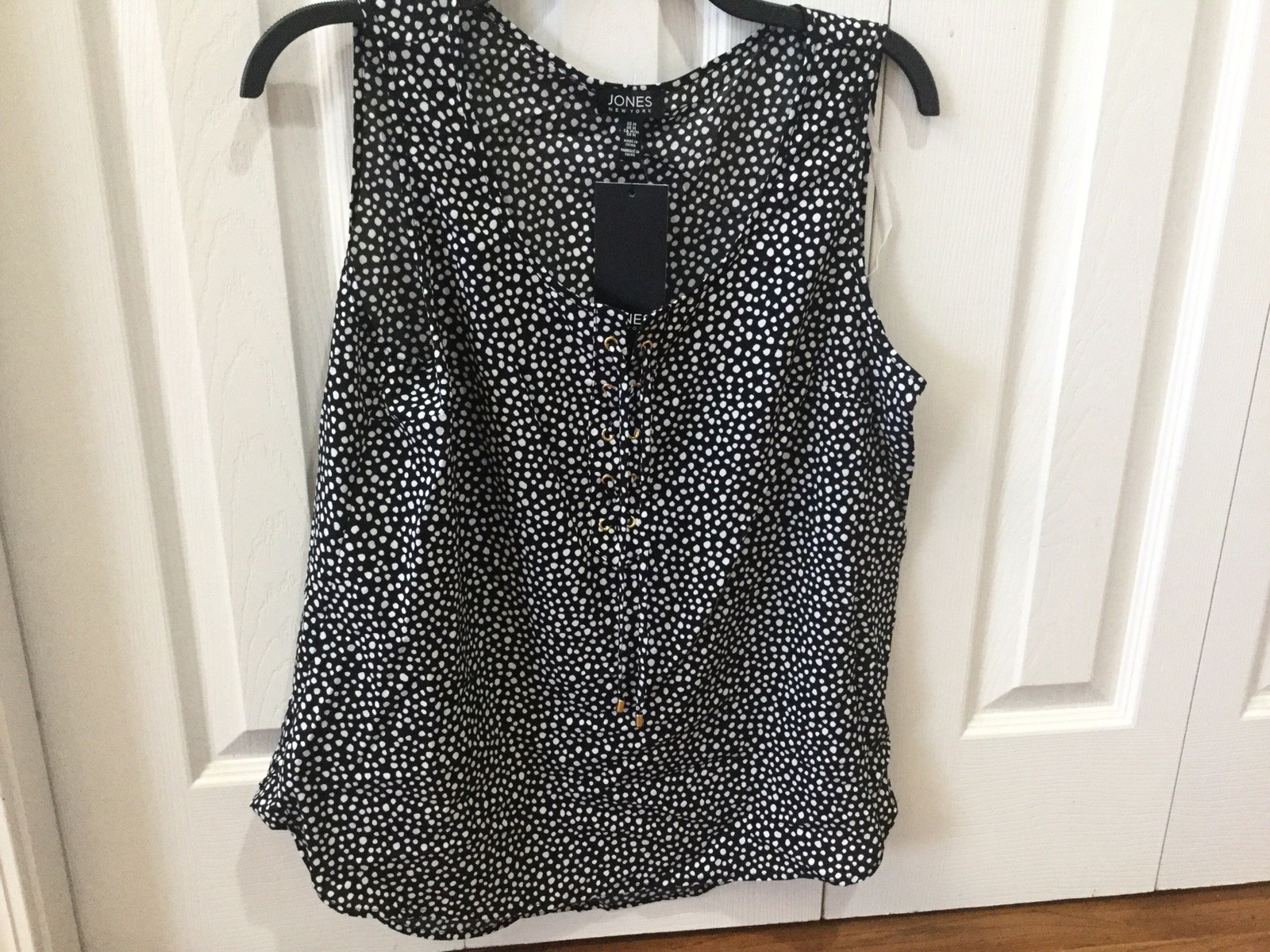 NWT Jones New York Sleeveless BLACK Polka Dot Blouse Top Drawstring Sz M New