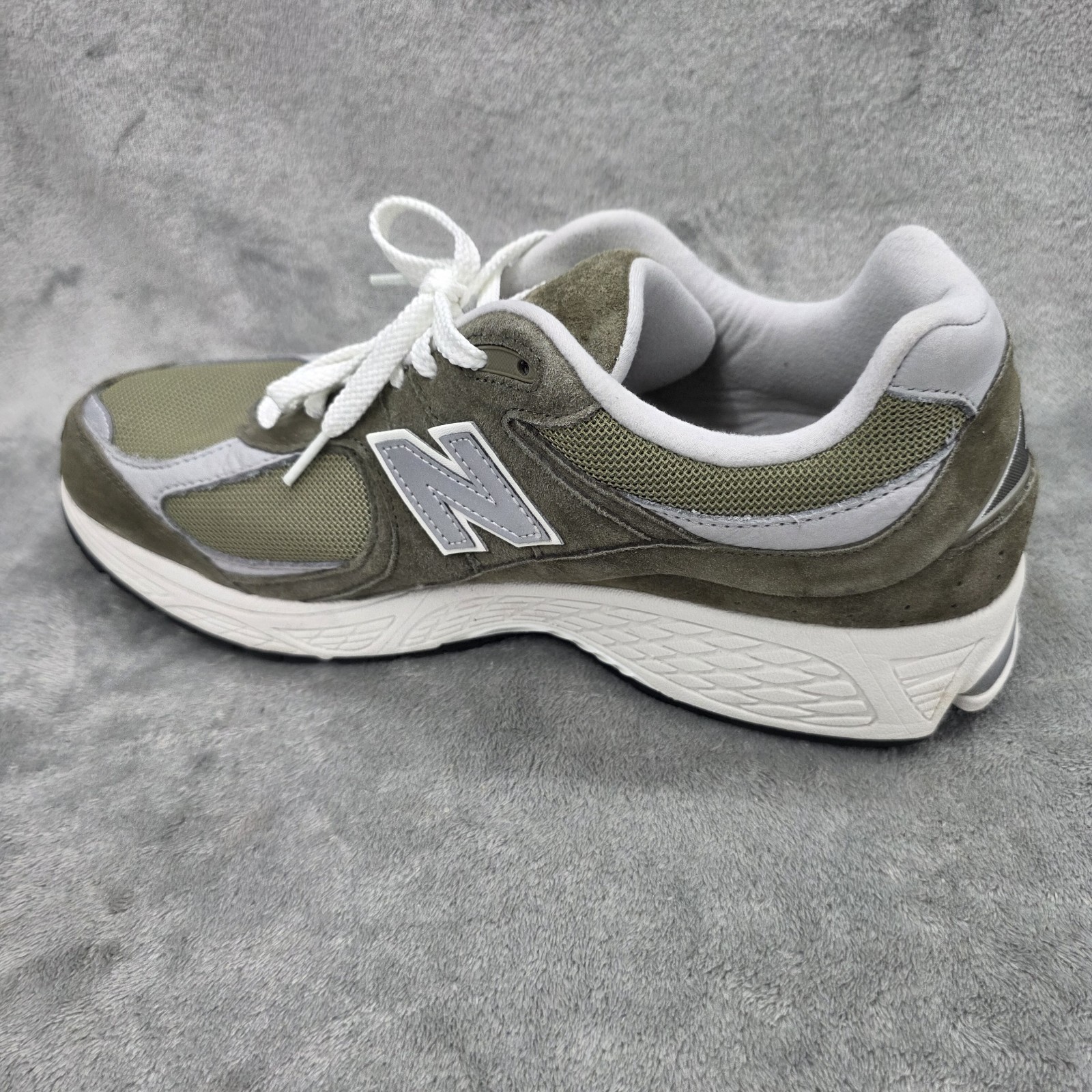 New Balance 2002R Men’s Footlocker Exclusive Green Size 13