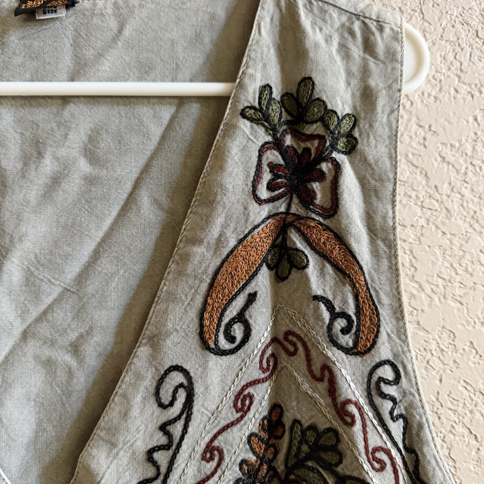 Sacred Threads Grey Floral Embroidered Vest Button Up One Size Boho Ren Faire