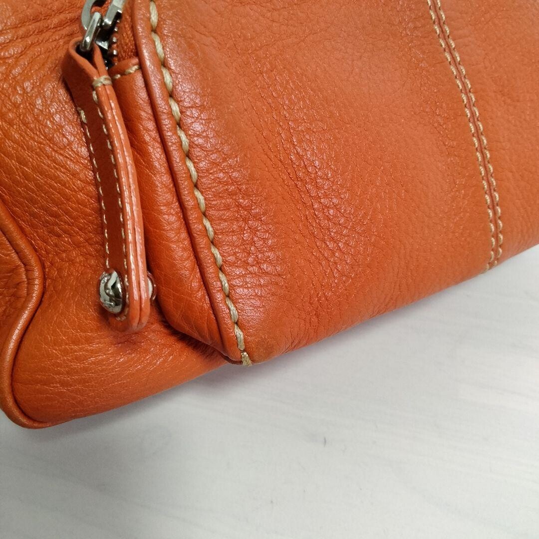 TOD’S Y2K Shoulder Bag Orange Pebble Leather Multi Pocket Logo Charm Auth