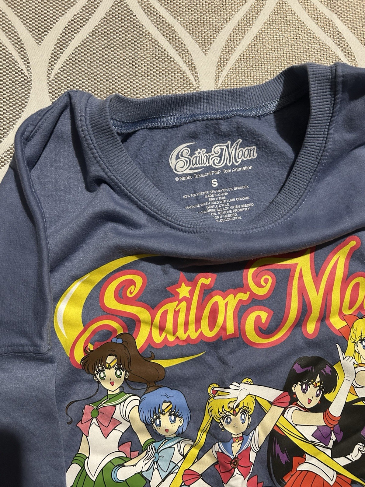 Sailor Moon Women’s Blue Graphic Print Pullover Sweatshirt Crew Neck Size S