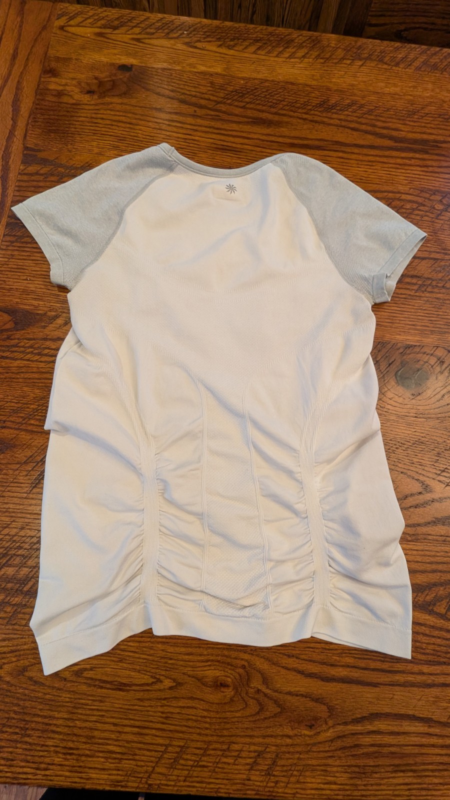 Athleta Gray White Stretch Fitness Top Short Sleeves Gathered Poly Nylon Span M