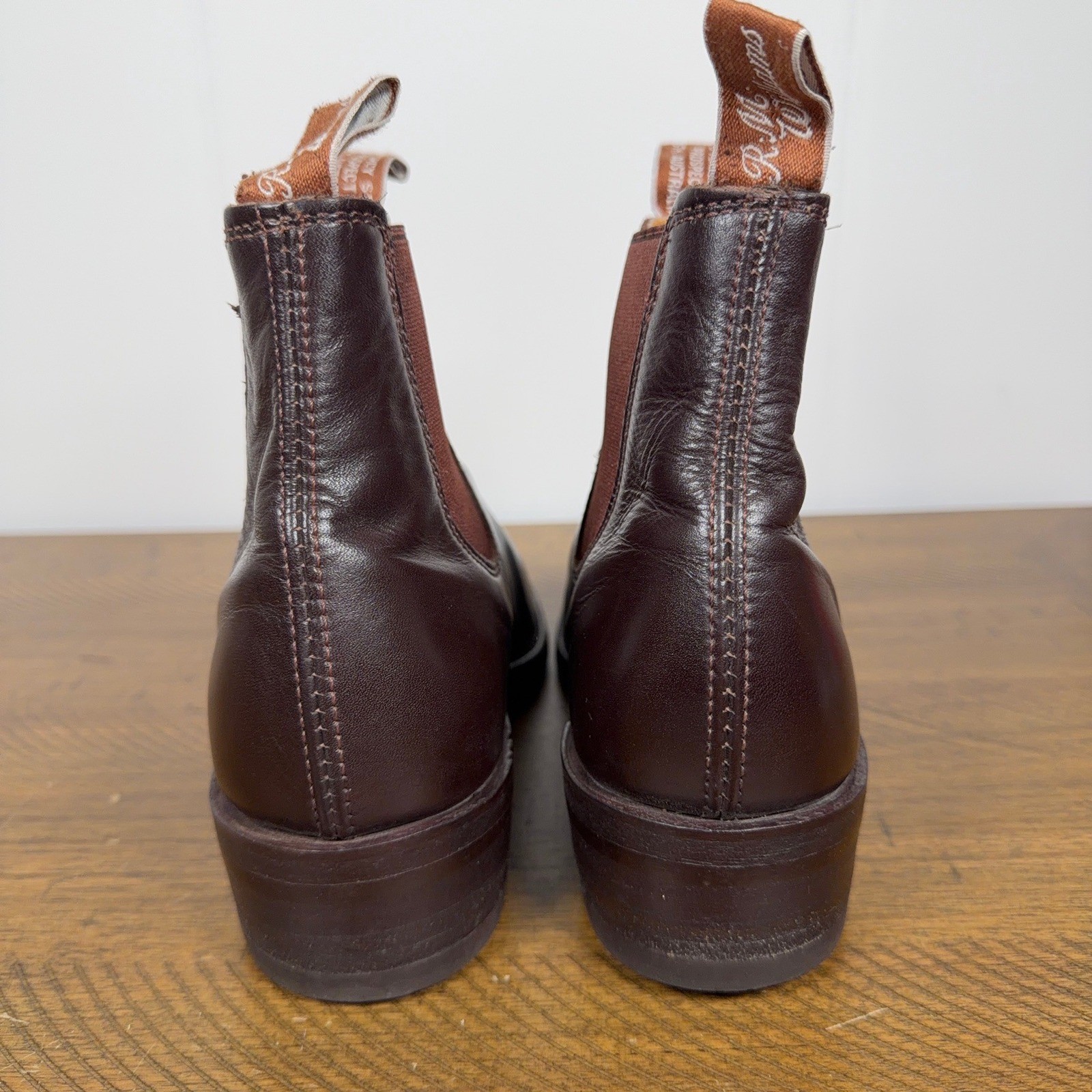 R.M. Williams Boots Mens 5.5 Brown Leather Chelsea Craftsman Western Outback
