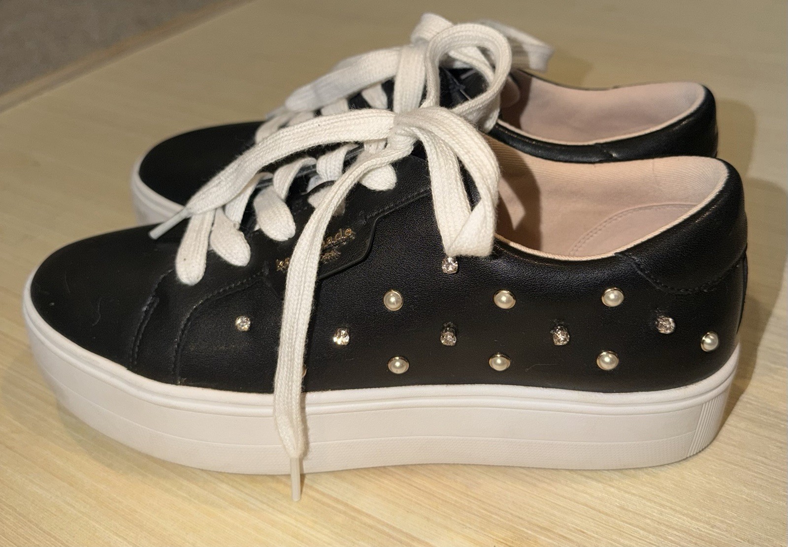 Kate Spade Selena Pearl Rhinestone Lace Up Sneakers Black Leather Women’s 9.5