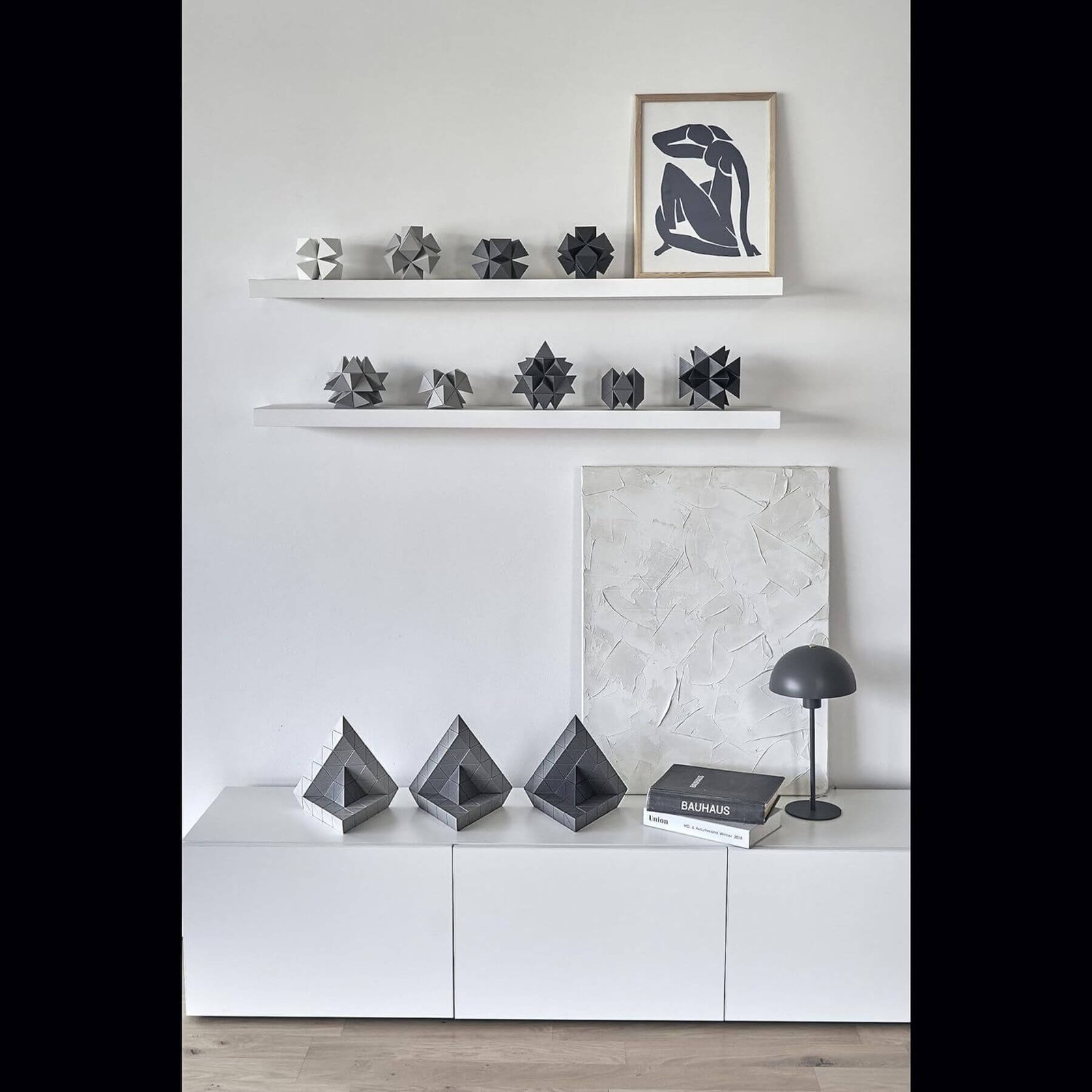Trido Monochromatic Magnetic Art 3D Shapes Large 36-Piece