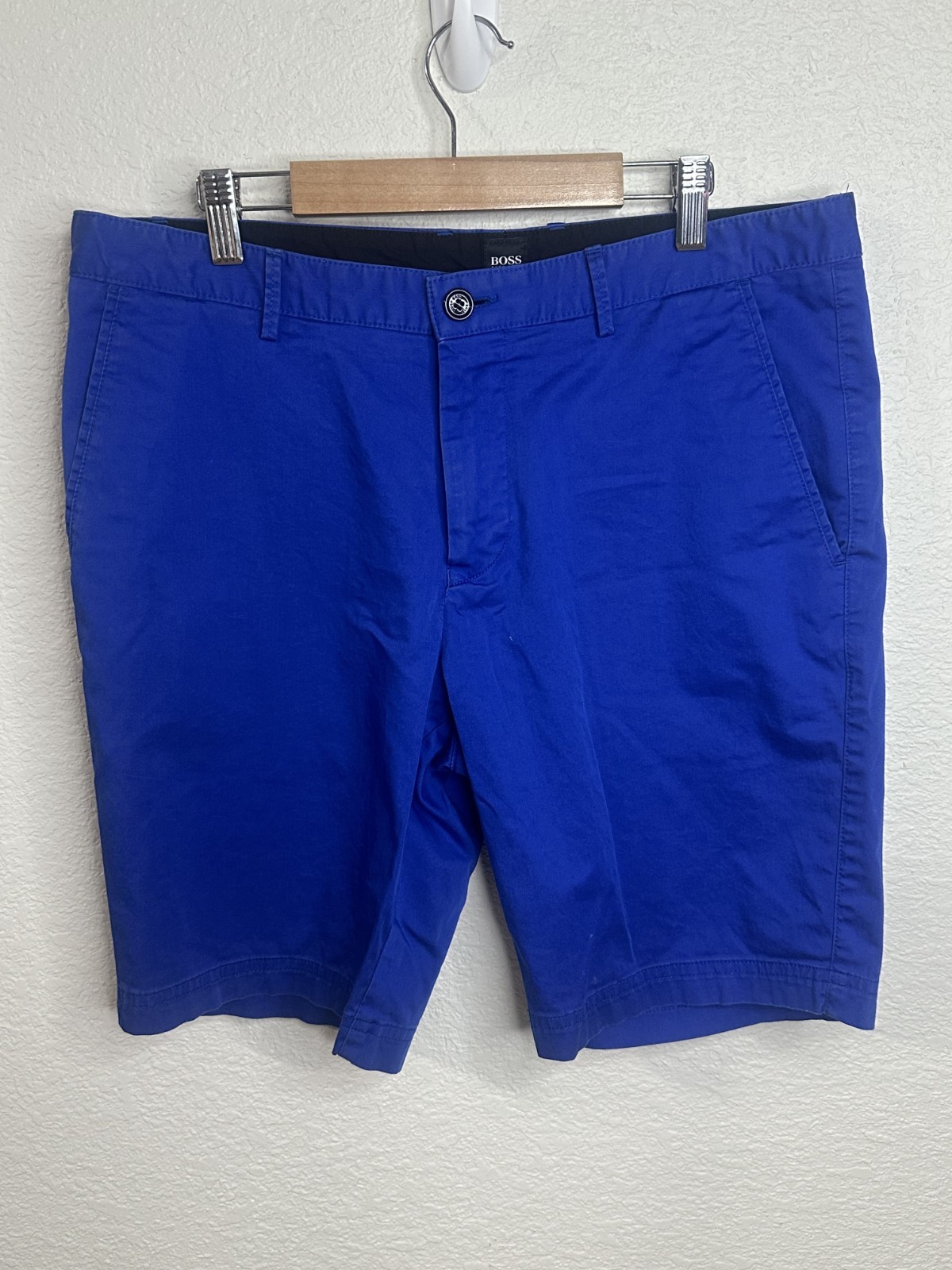 Hugo Boss mens shorts, barley worn, quick shipping