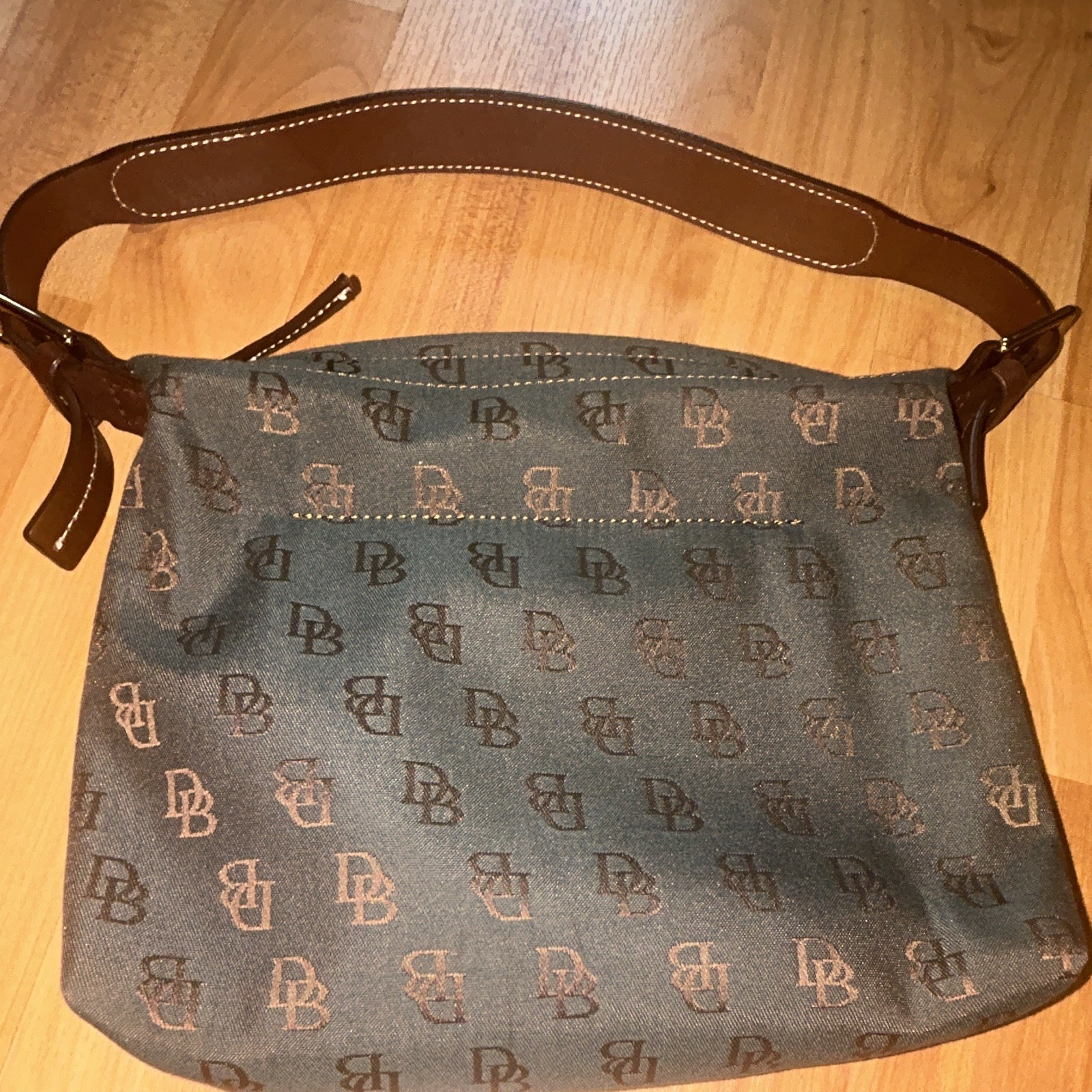 Dooney & Bourke Blue Logo Shoulder Bag Brown Strap Zip, Lined Inner Pockets