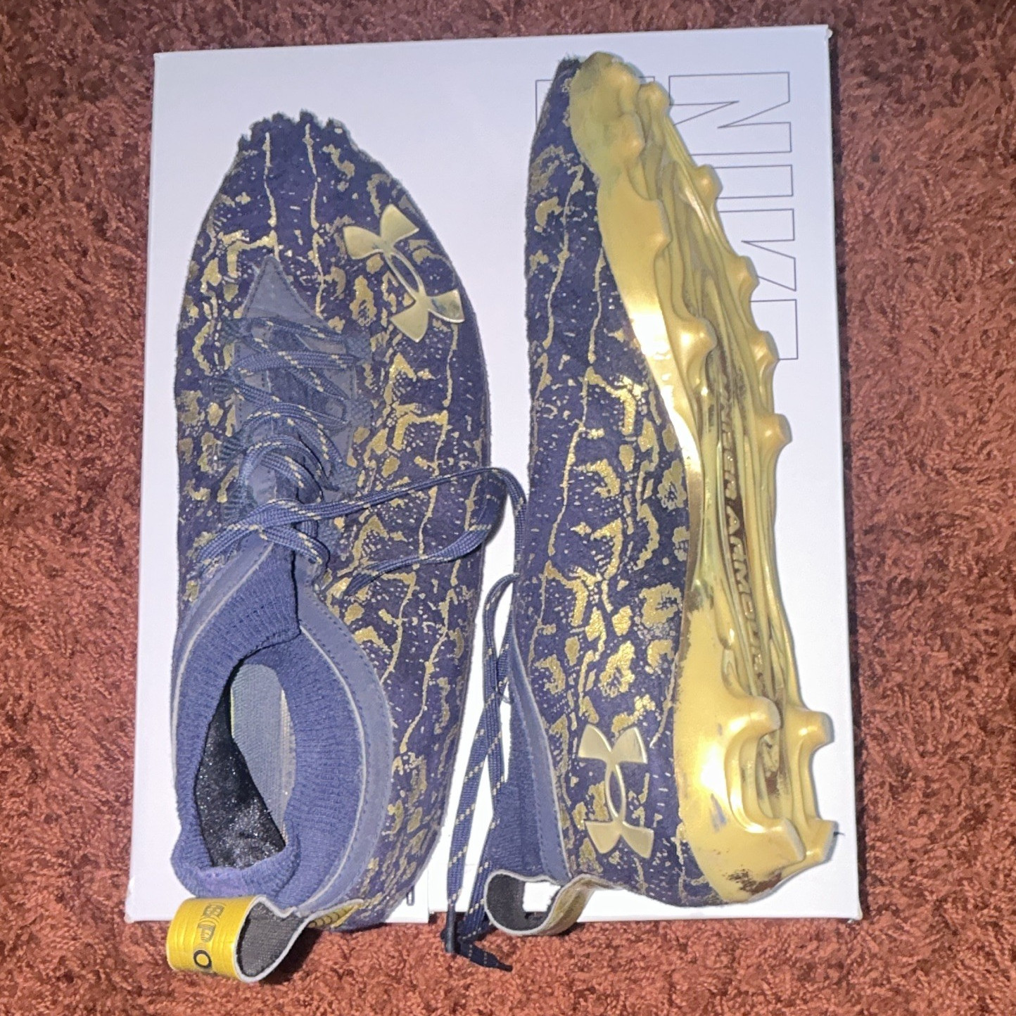 UA Spotlight Lux 2.0 size 12 Under Armour Men Blue/Gold Low Top Lace Up Cleats,