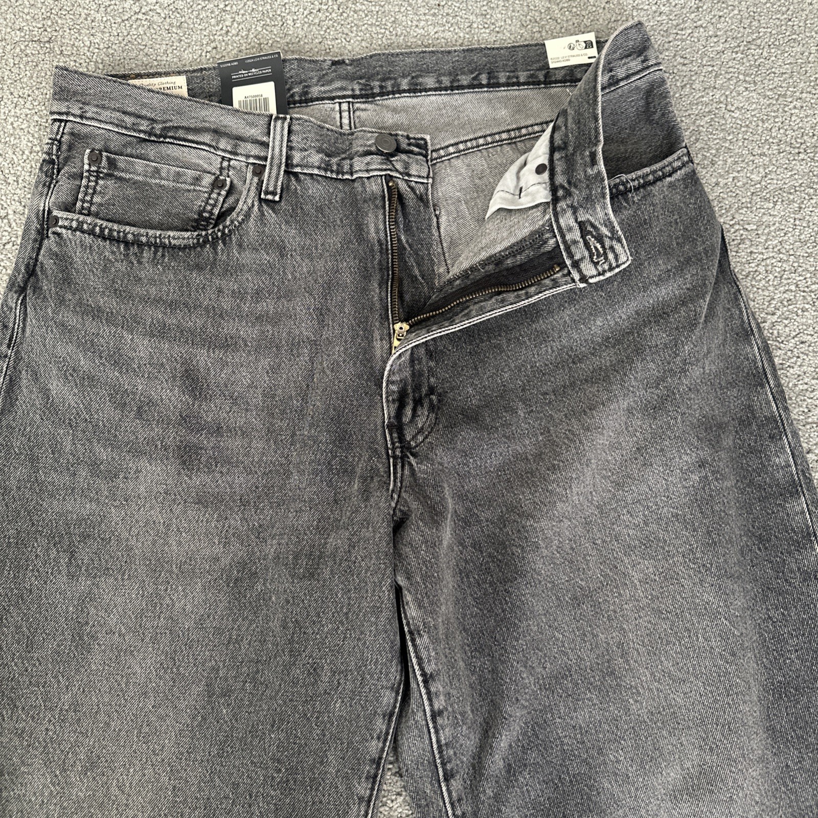Levi ‘s Premium Men’s 578 Baggy Throughout Denim Jeans Sz. 36Wx32 Gray New