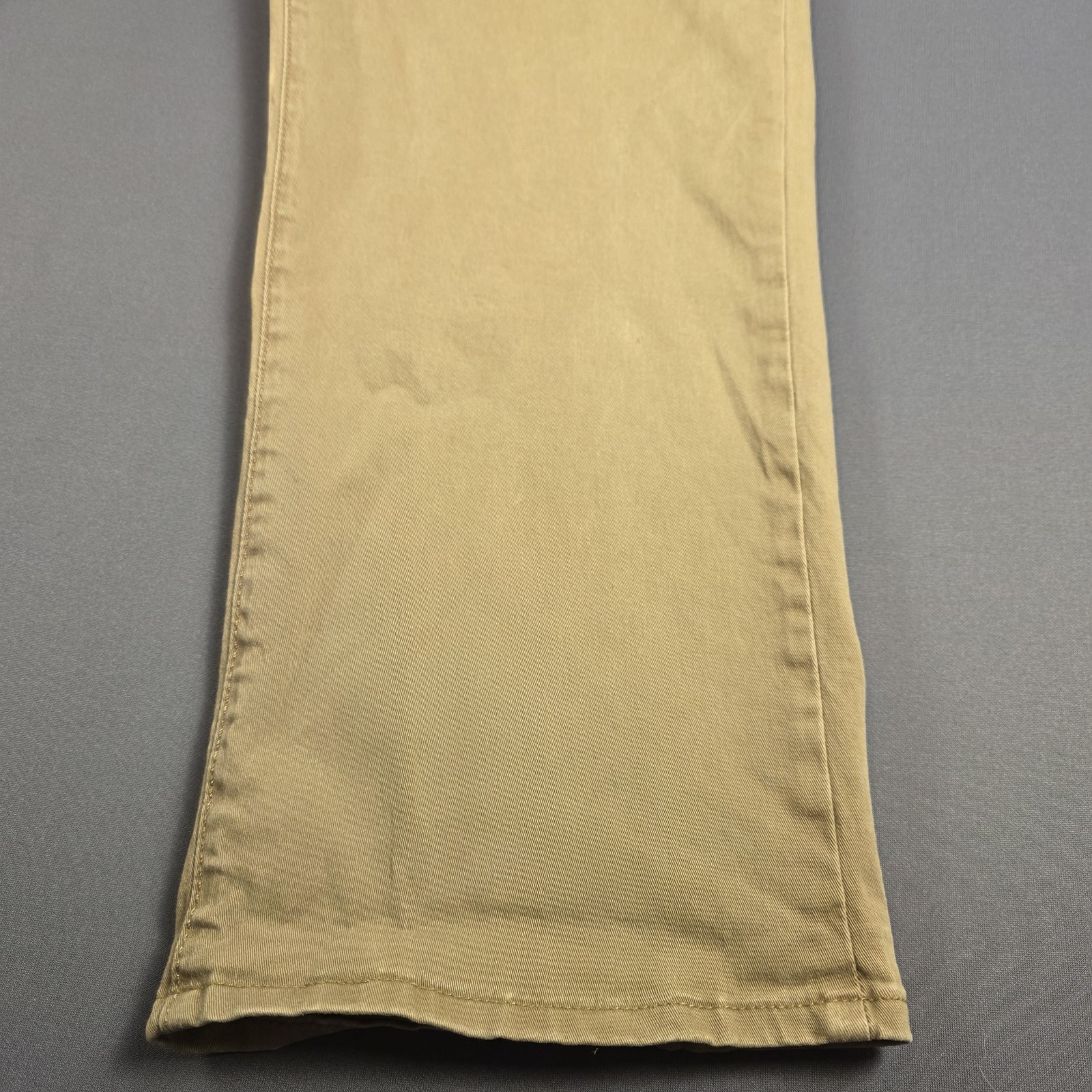 Lee Extreme Motion Performance Series Khaki Pants Men’s 38×27 Straight Fit