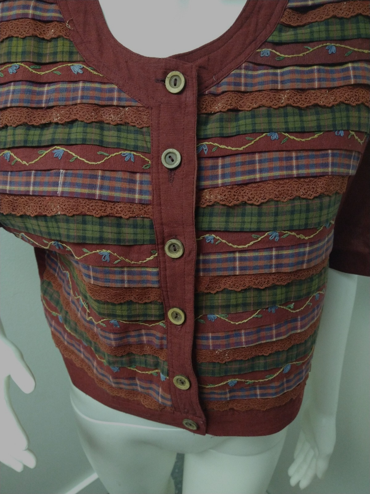L.G.S. Red Plaid Lace Button Up Short Sleeve Shirt Cardigan Womens Petite 10P