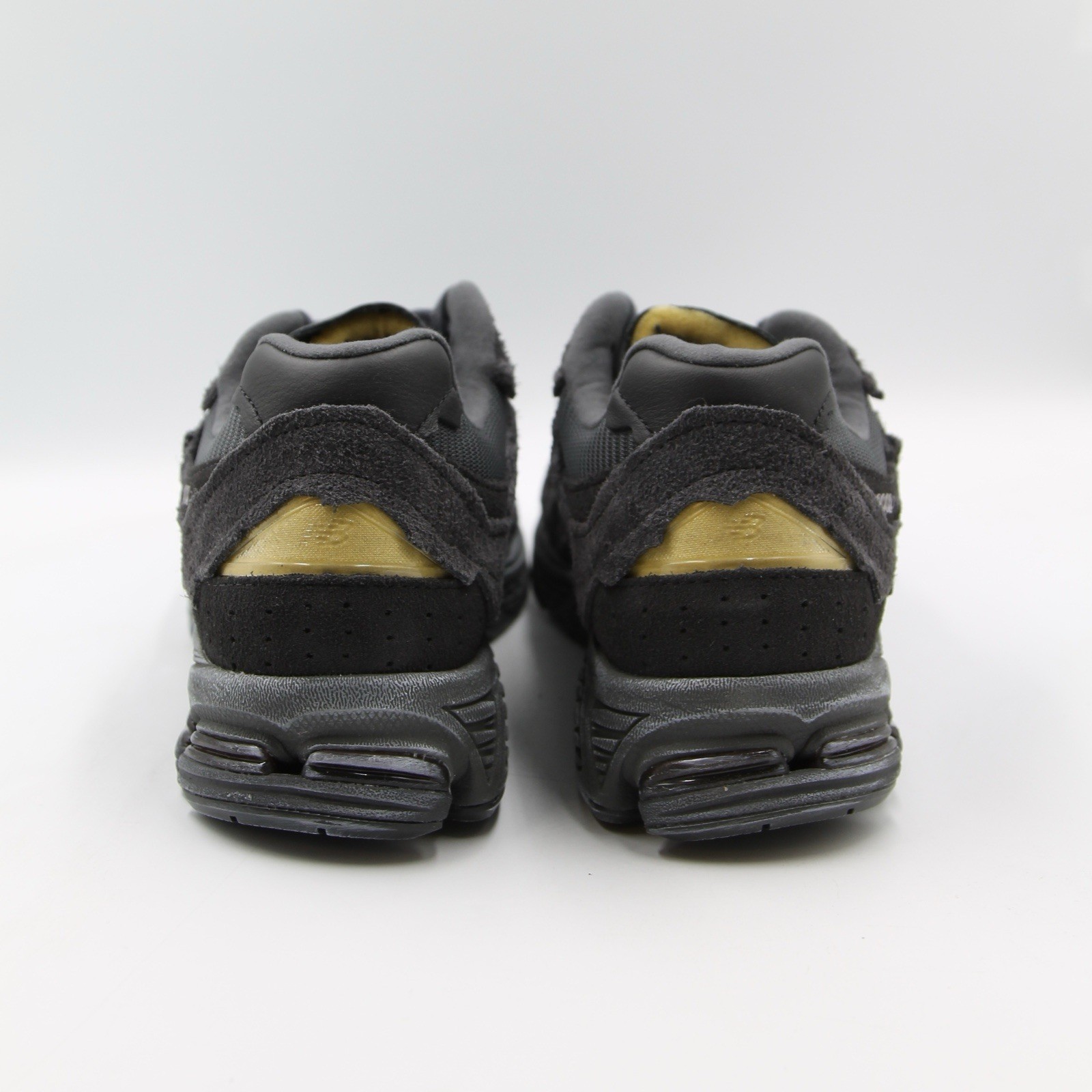 New Balance 2002R Protection Pack Unisex Sneakers Phantom Black M2002RDB