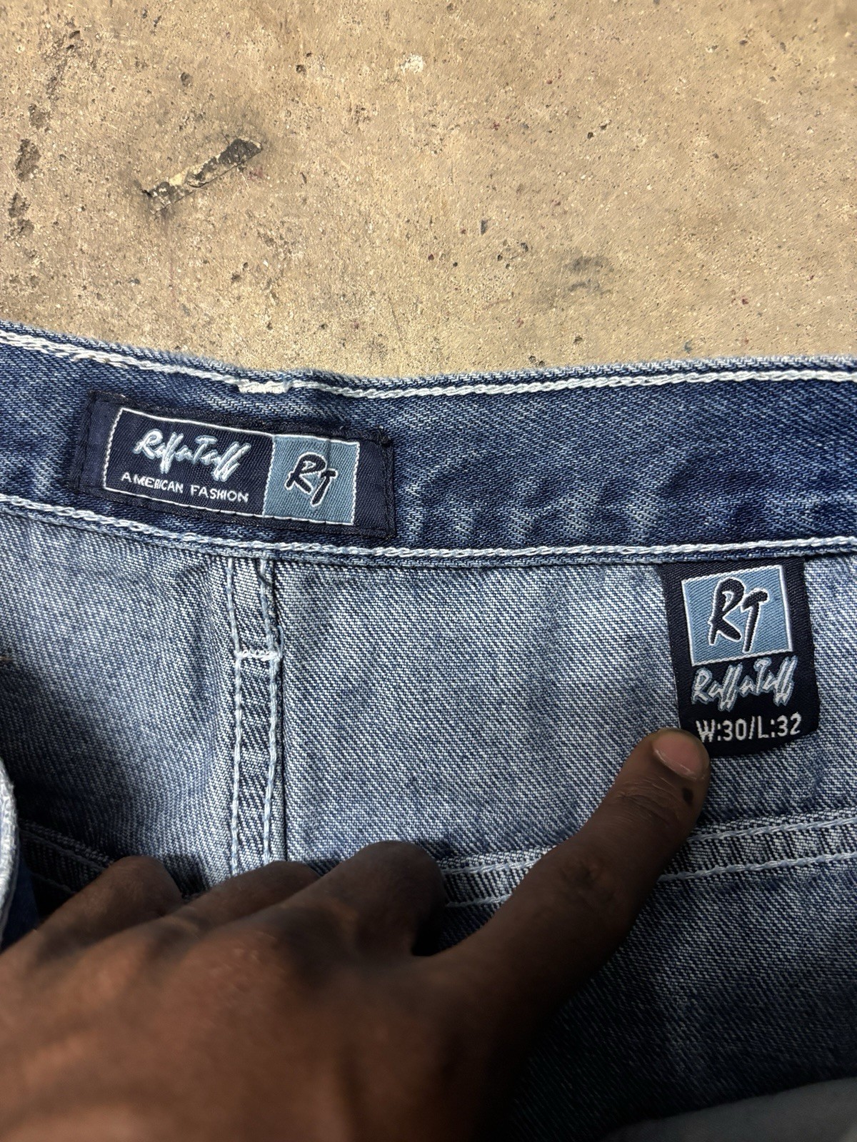 Vintage 30×32 Y2K Baggy Raffaleff American Fashion Blue Denim Jeans Skate
