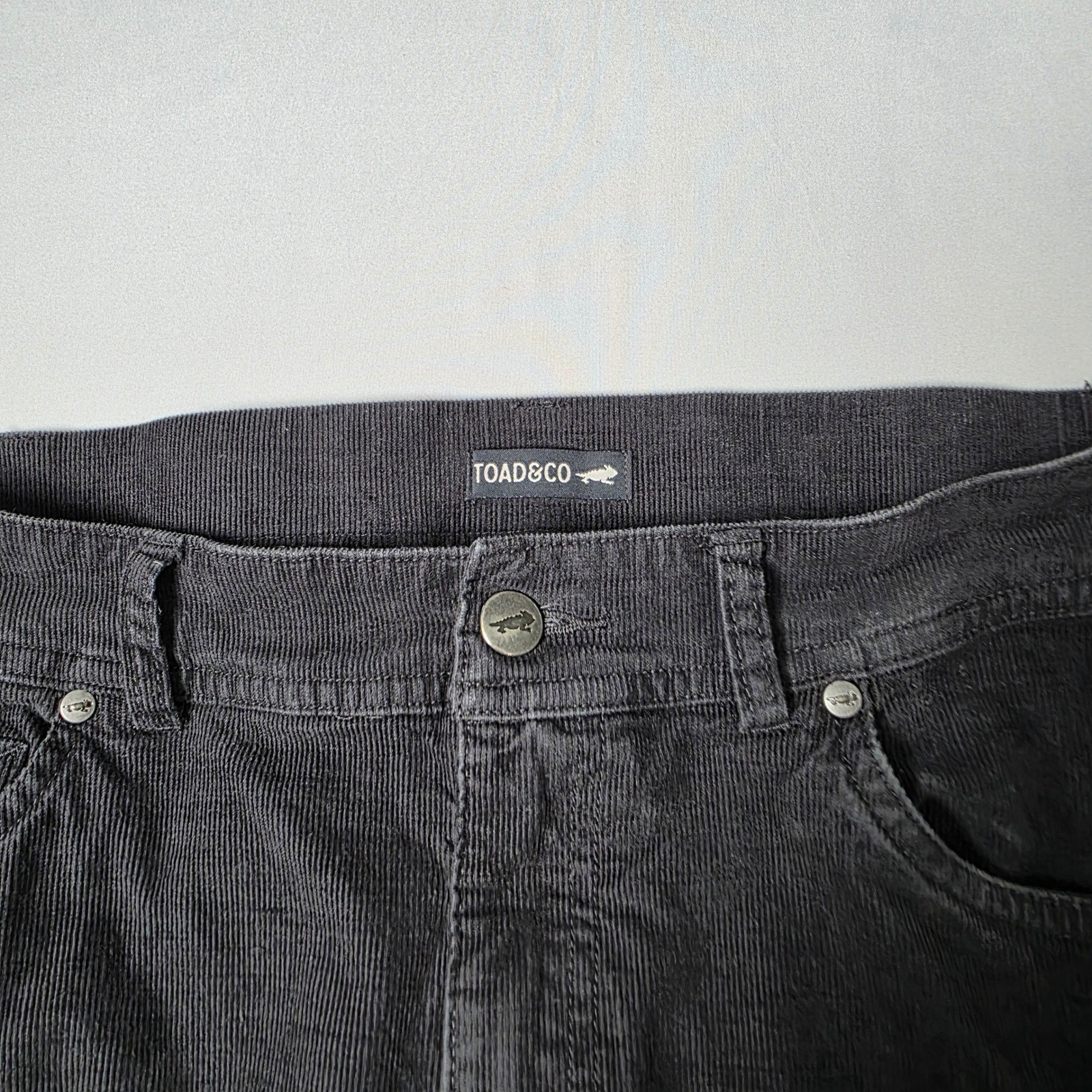 Toad&Co Corduroy Pants Womens 8 Charcoal Grey Organic Cotton Hemp Straight Leg