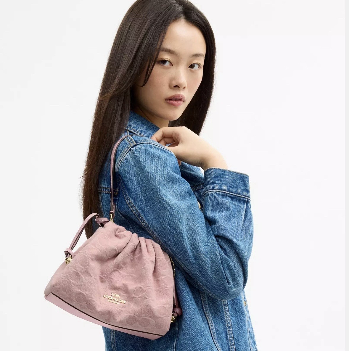 Coach Outlet Faye Drawstring Bag – Signature Denim CFD03 IMNH1