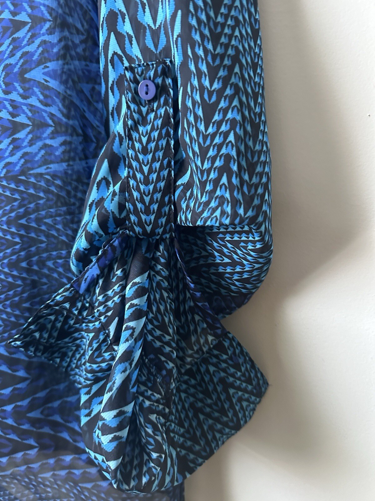 C’est City an August Silk Co Sheer Multicolor Blouse Size Small