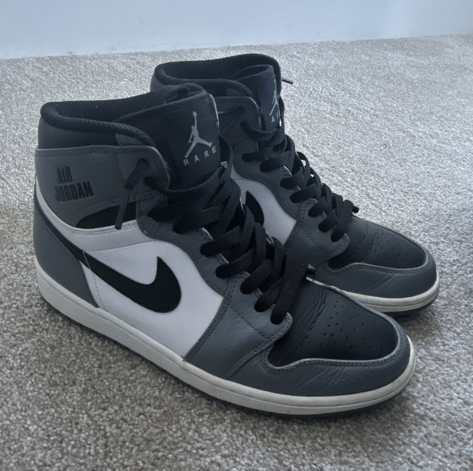 Jordan Air Jordan 1 Rare Air Cool Grey size 8US, Very Rare Shoe